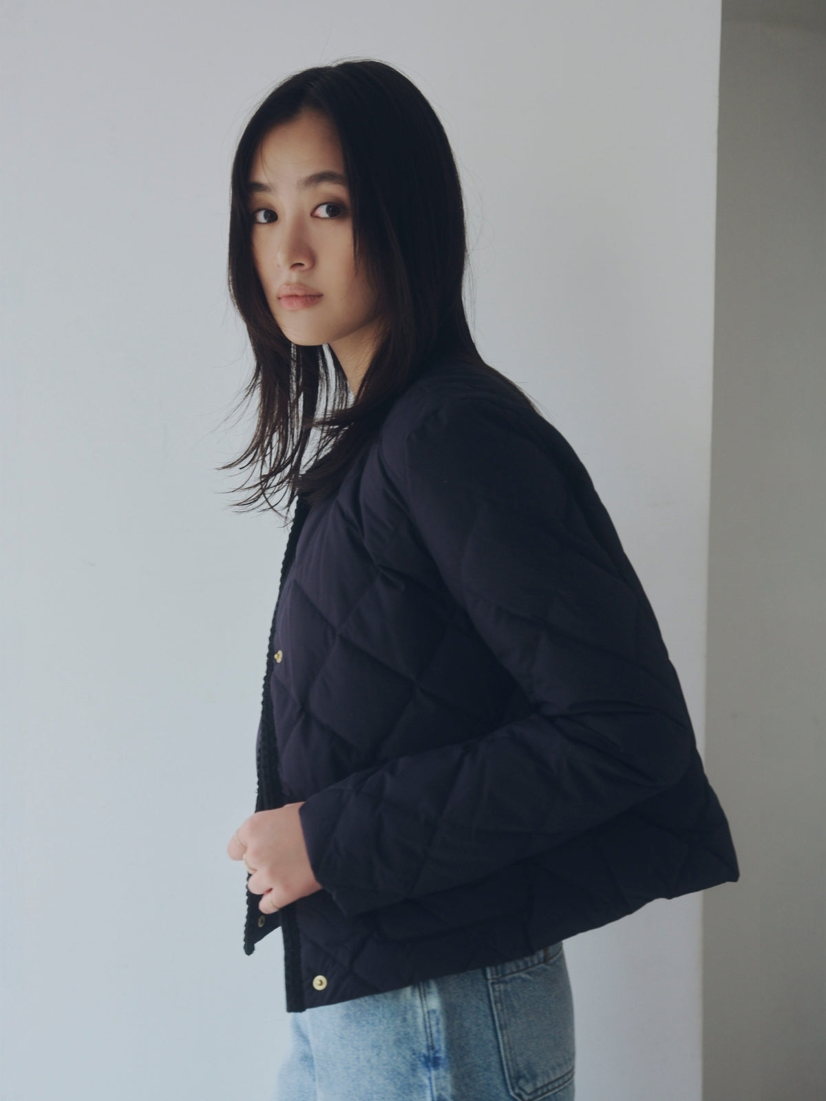【TAION×ánuans】ノーカラーキルティングショートダウン