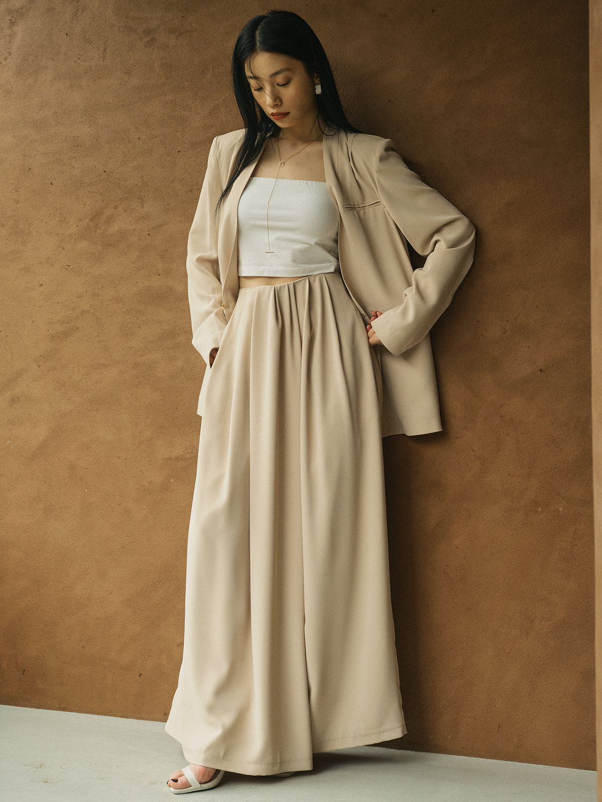 ライトダブルサテンハイウエストパンツ