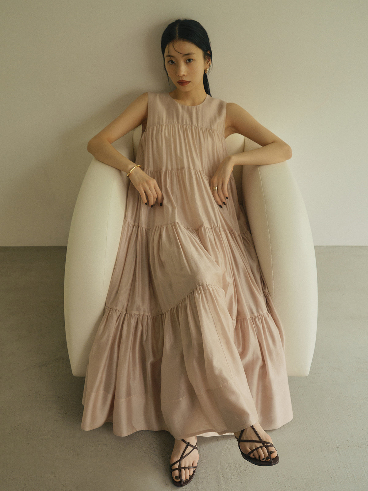 テンセルリッチオーガンティアードワンピース