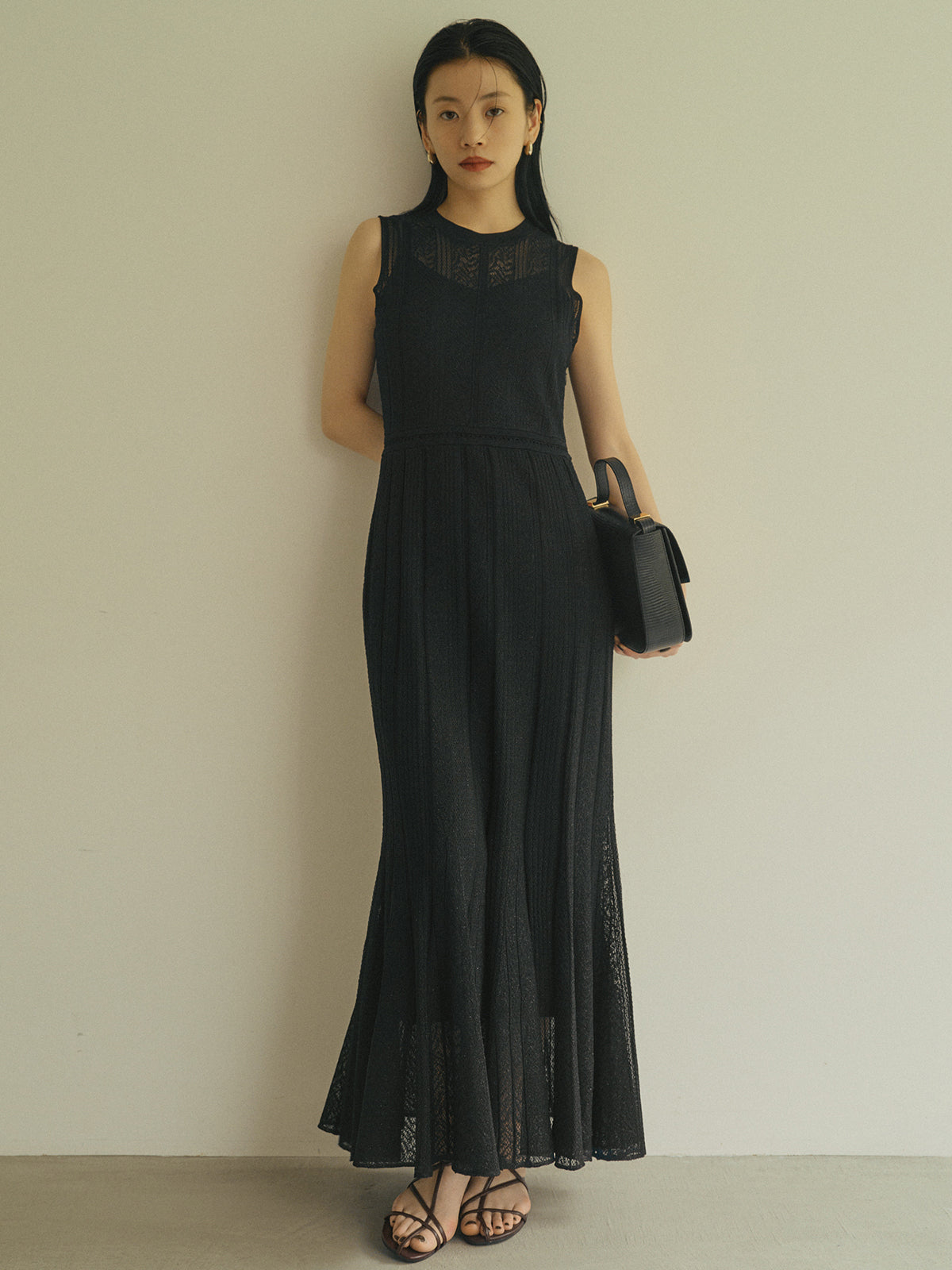 レーシーニットワンピース