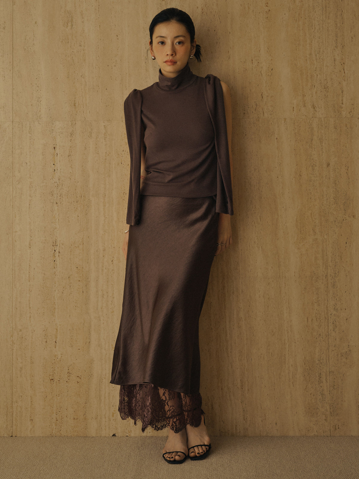 レースレイヤードサテンナロースカート