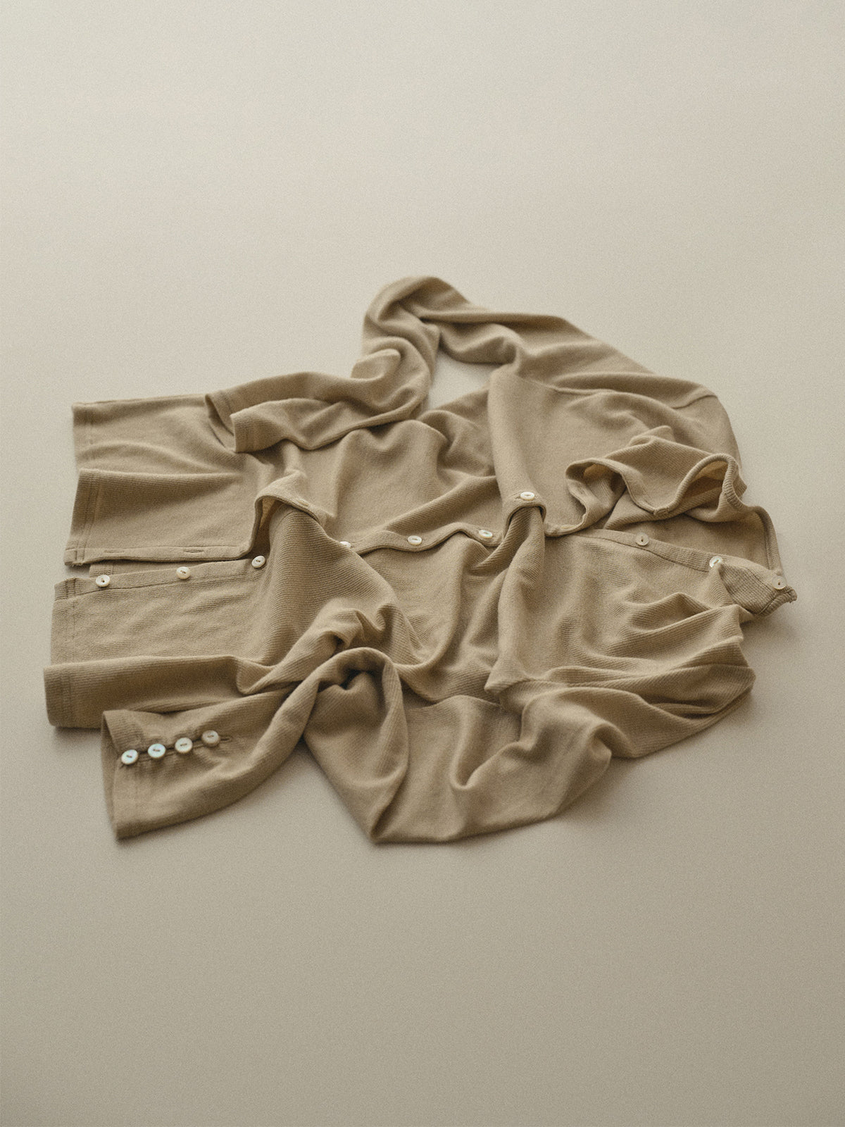 テンセルウールレイヤーカットトップス