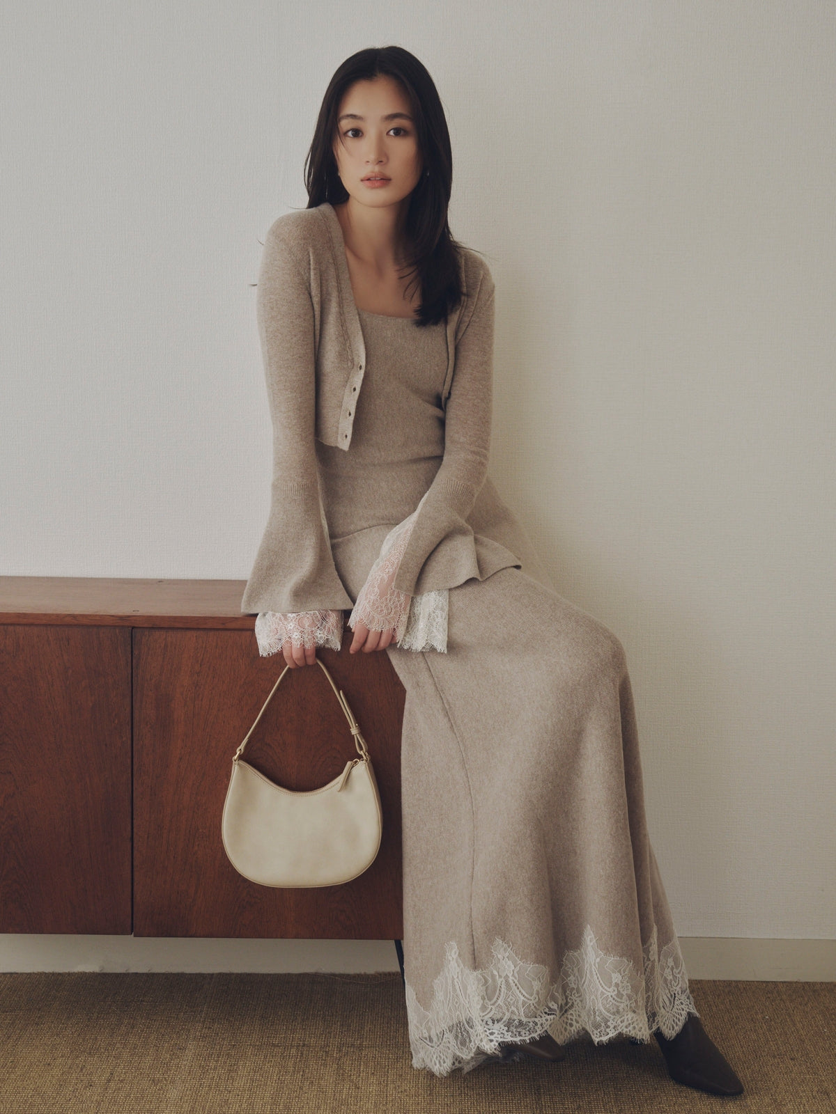 MODEL:170cm COLOR:BEIGE SIZE:1