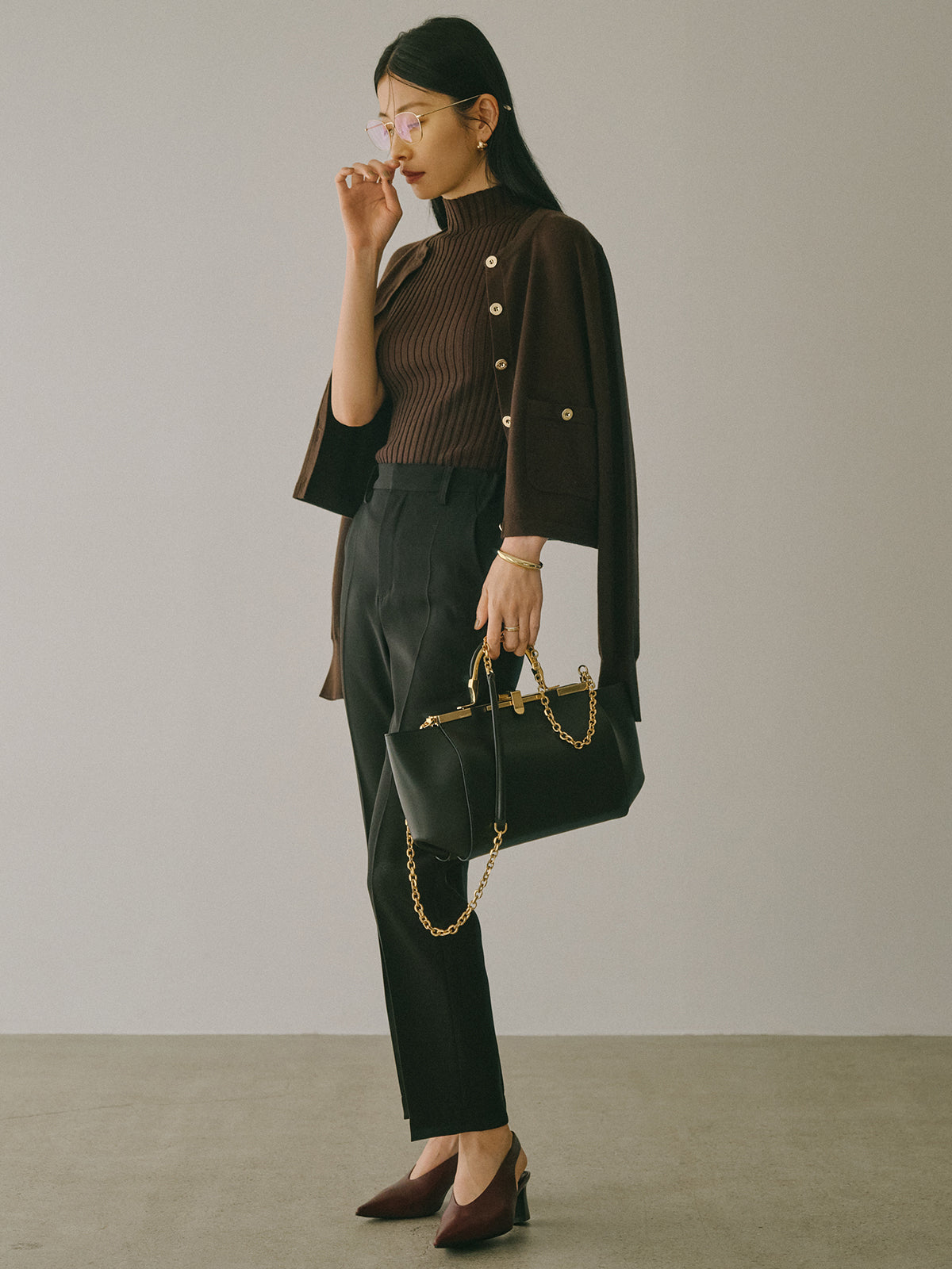 ハードツイルテーパードパンツ