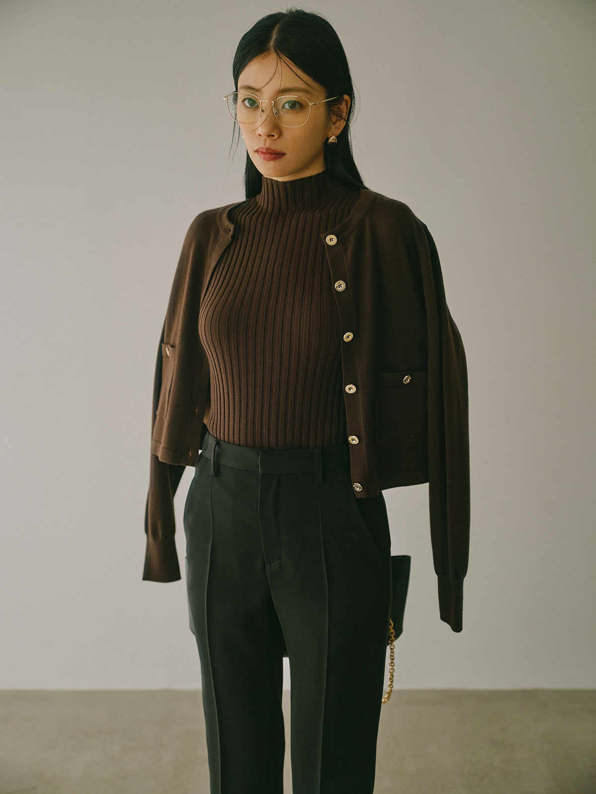 ハードツイルテーパードパンツ