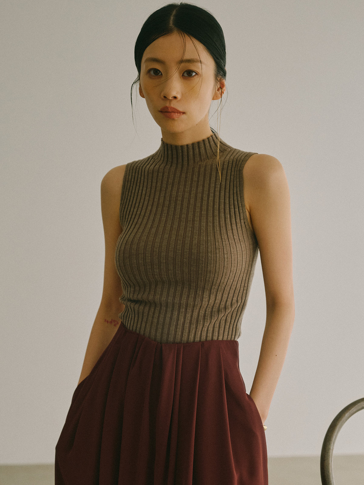 ノースリーブウールリブニットトップス