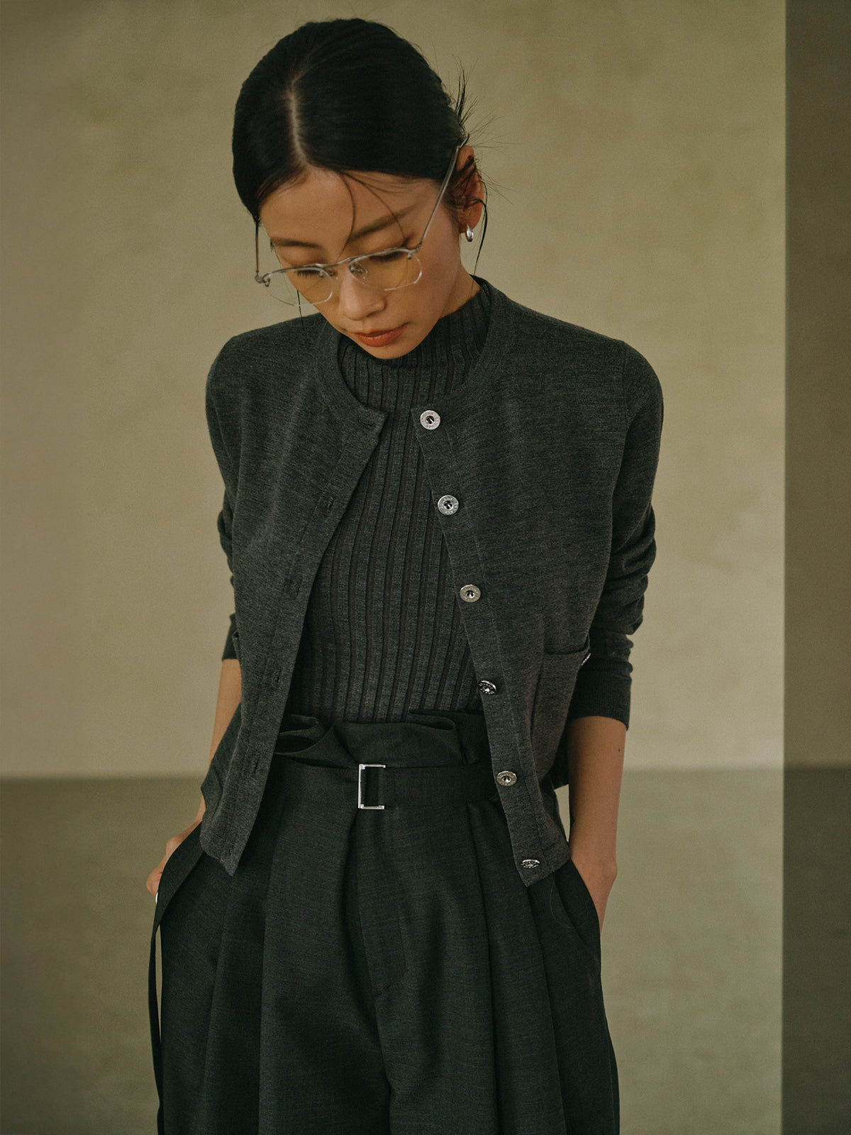 フリルタックワイドパンツ