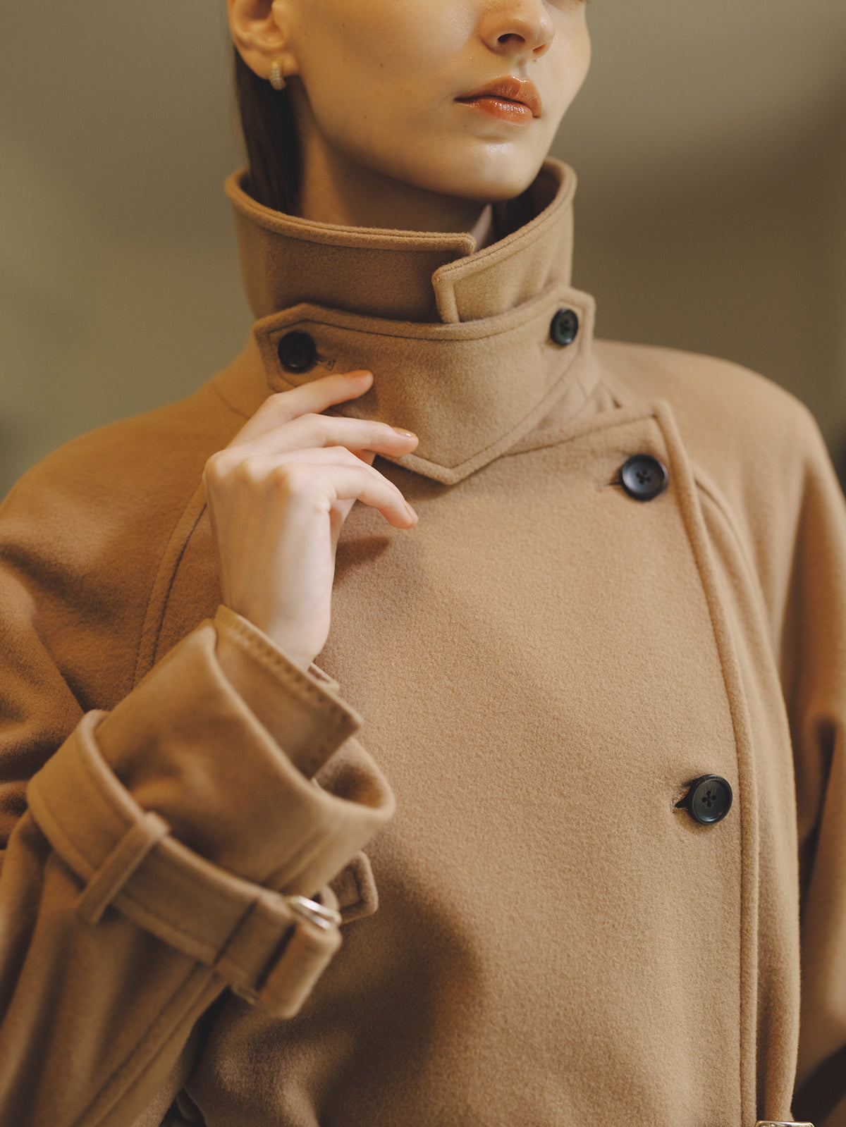 ウールトレンチコート