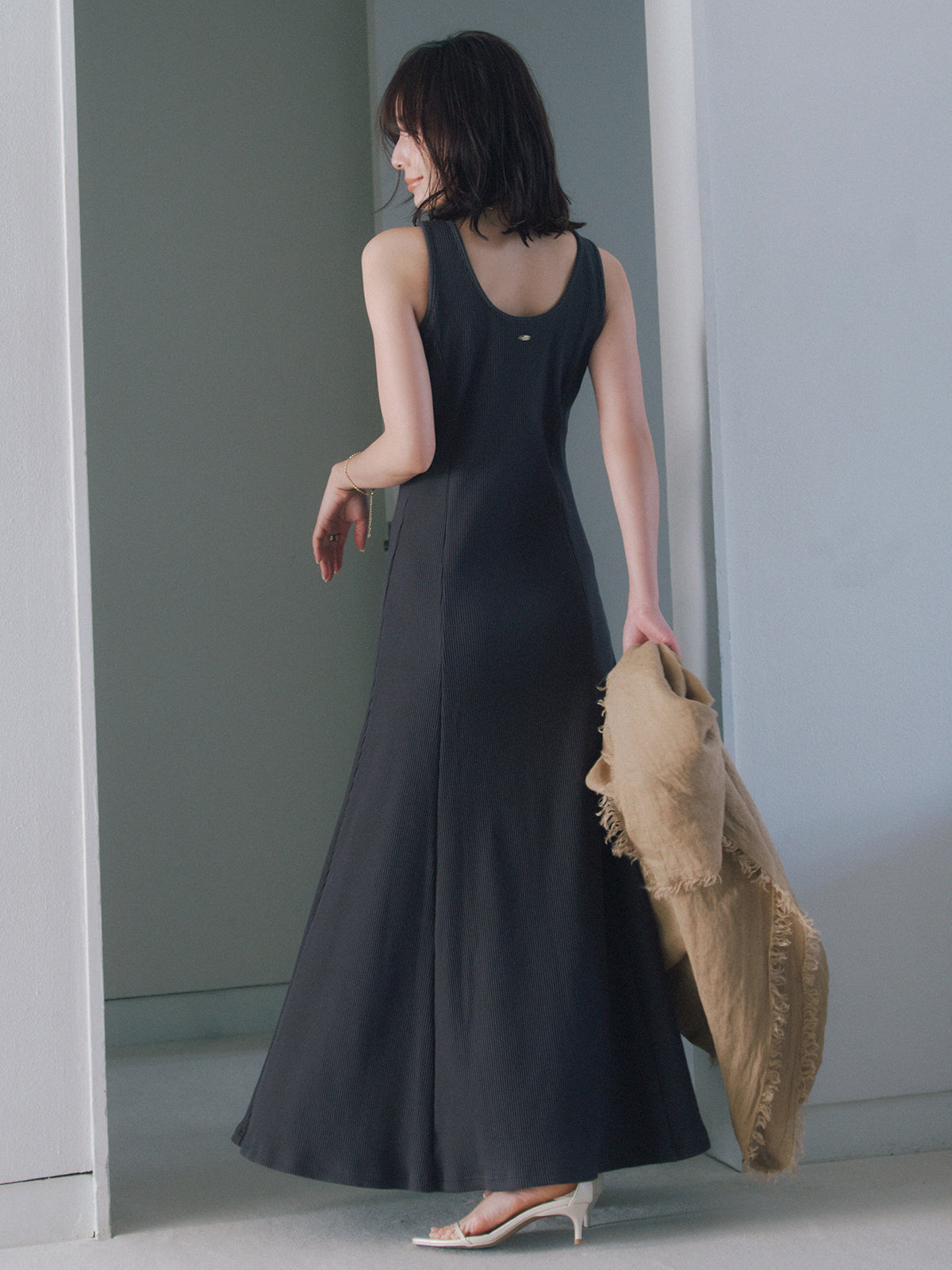 OUR WACOAL×anuans】カップインマーメイドリブカットワンピース