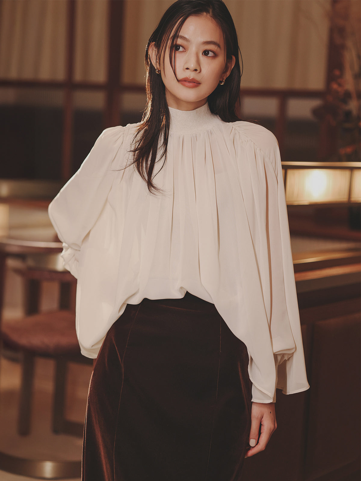 ベルベットナロースカート