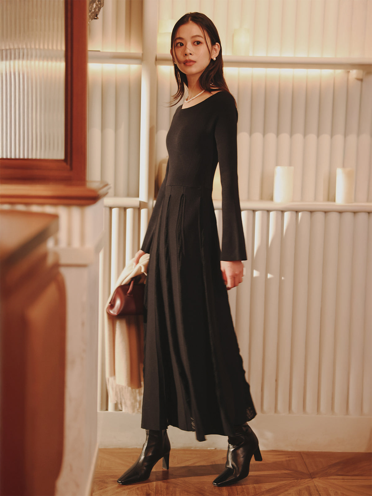 モヘアプリーツニットワンピース