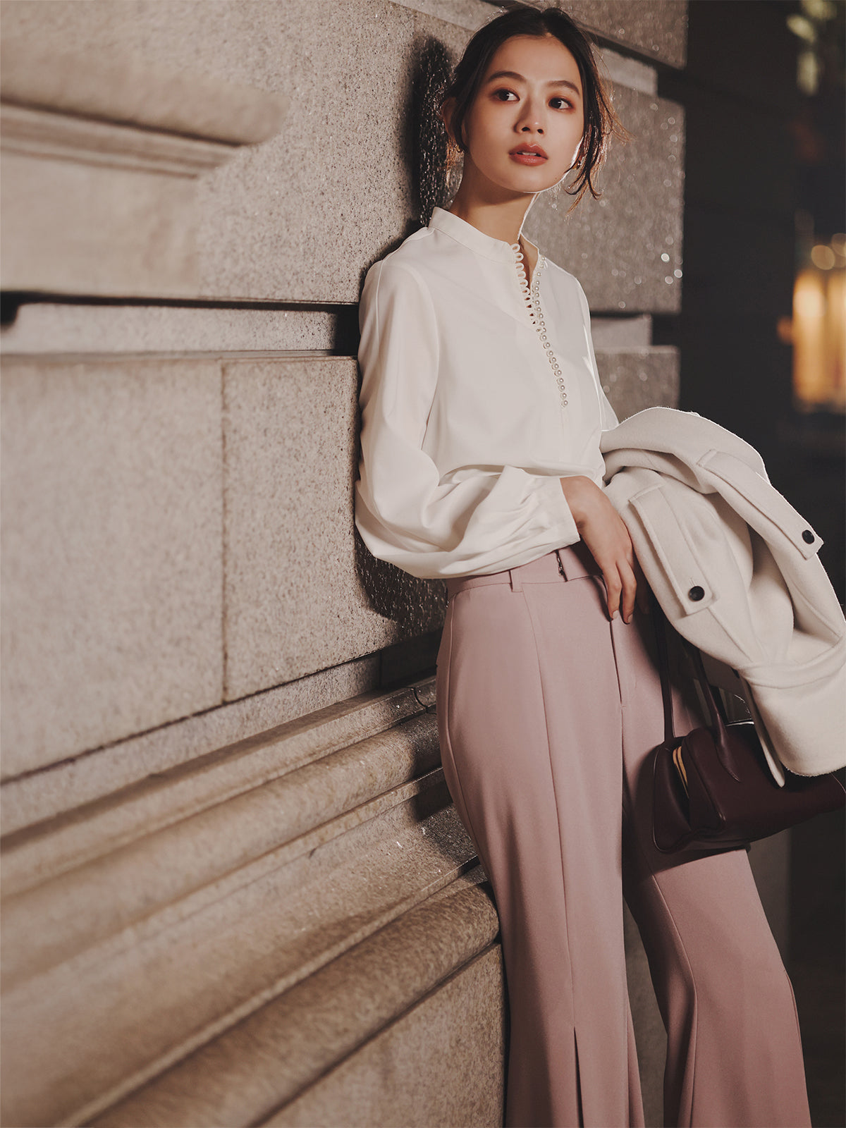 トリアセバックサテンフレアパンツ