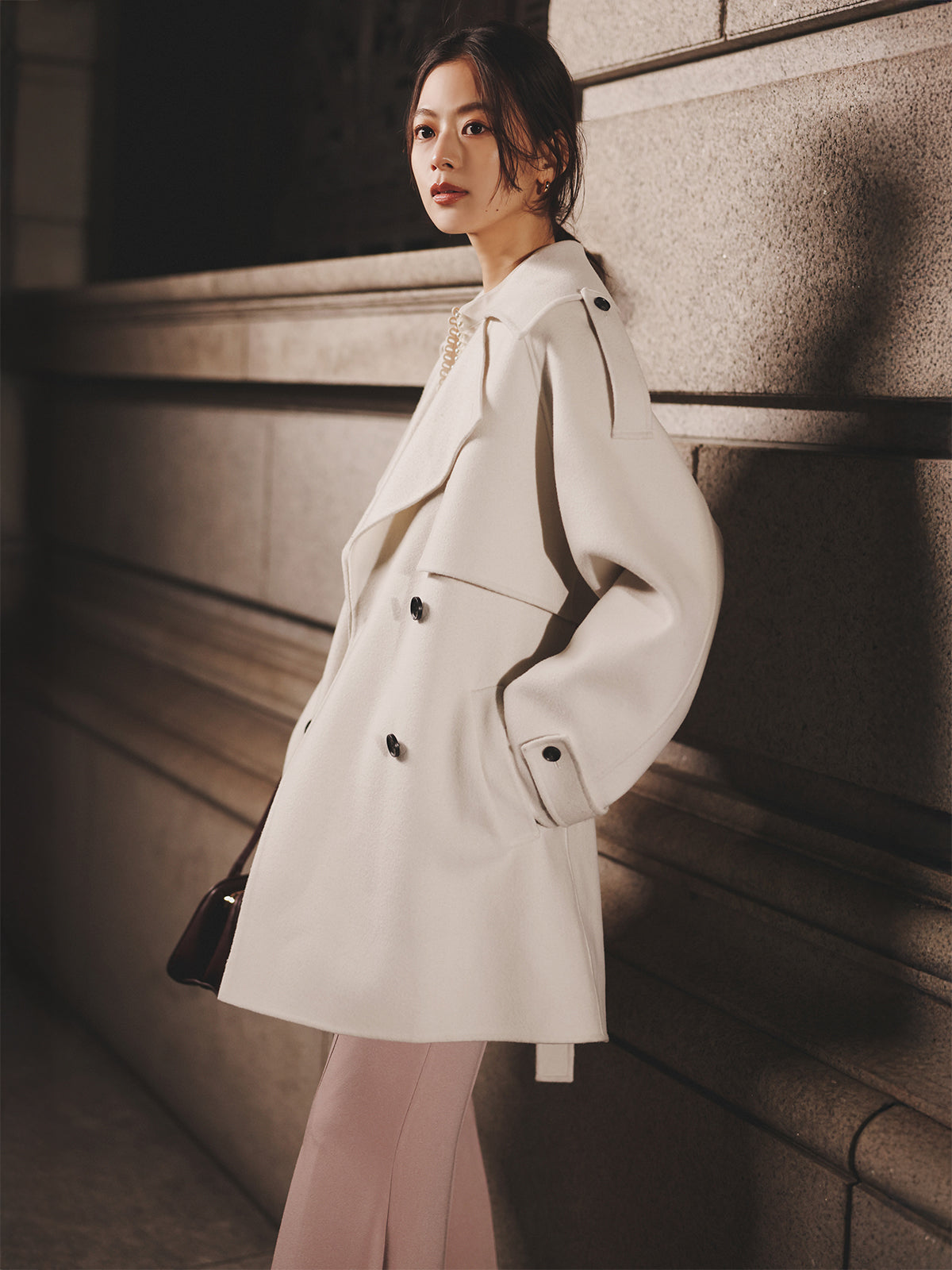 ánuans 公式サイト｜LOOK BOOK STYLING ITEM - パールトリムブラウス