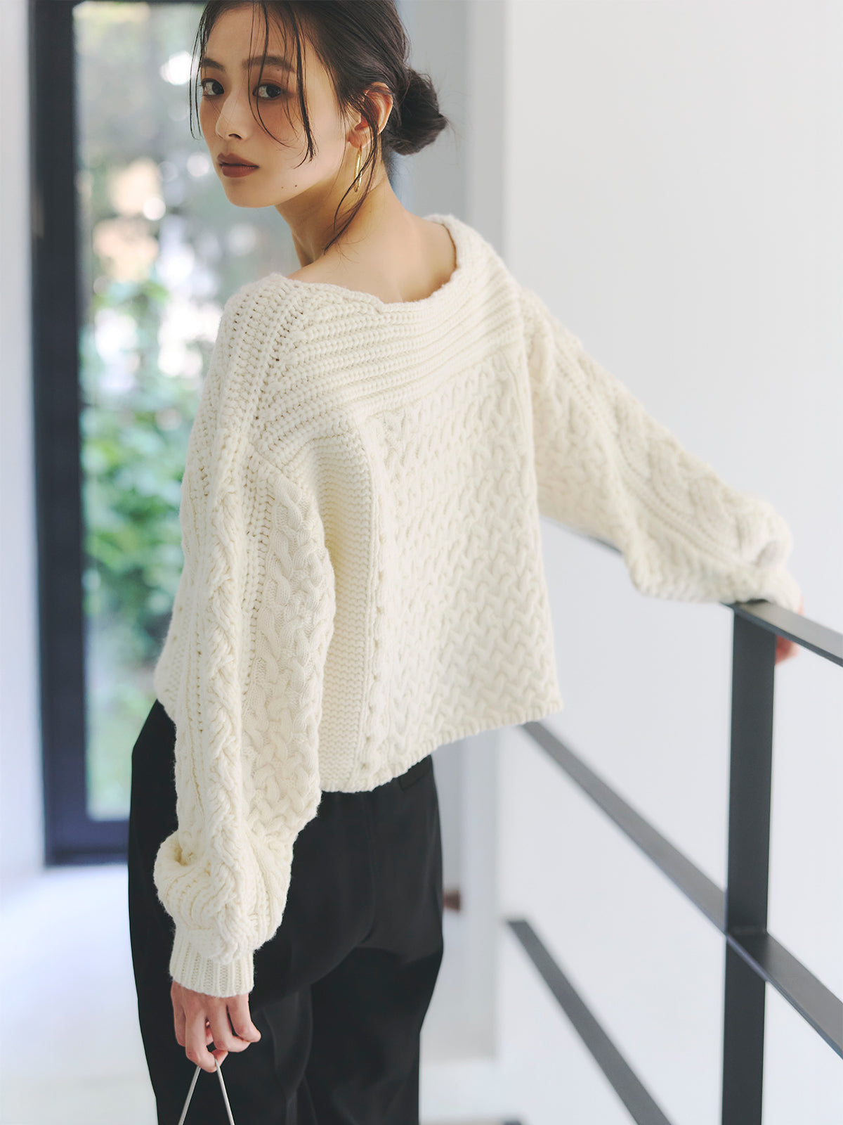 ピンタックジョガーパンツ