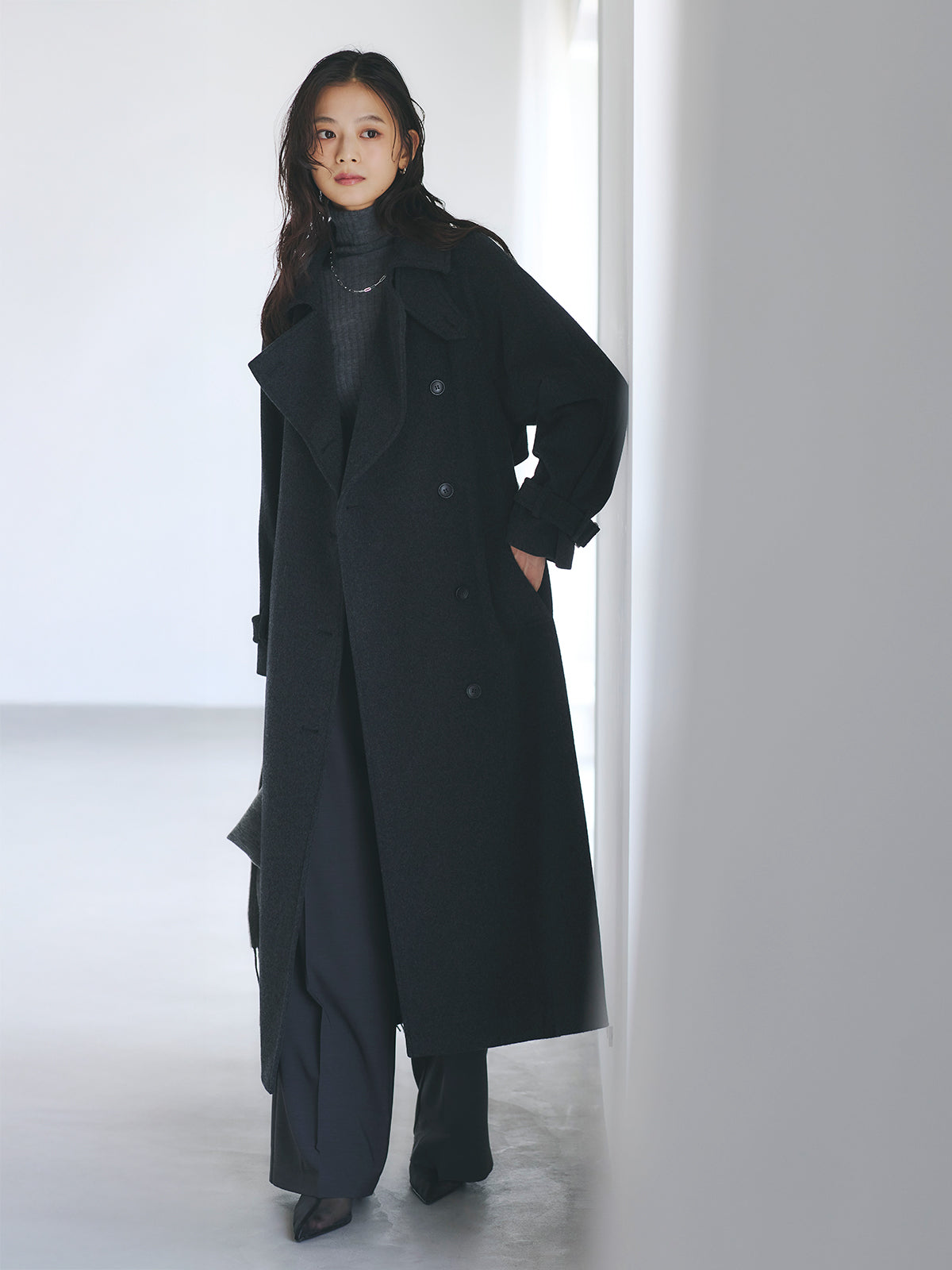 ウールトレンチコート
