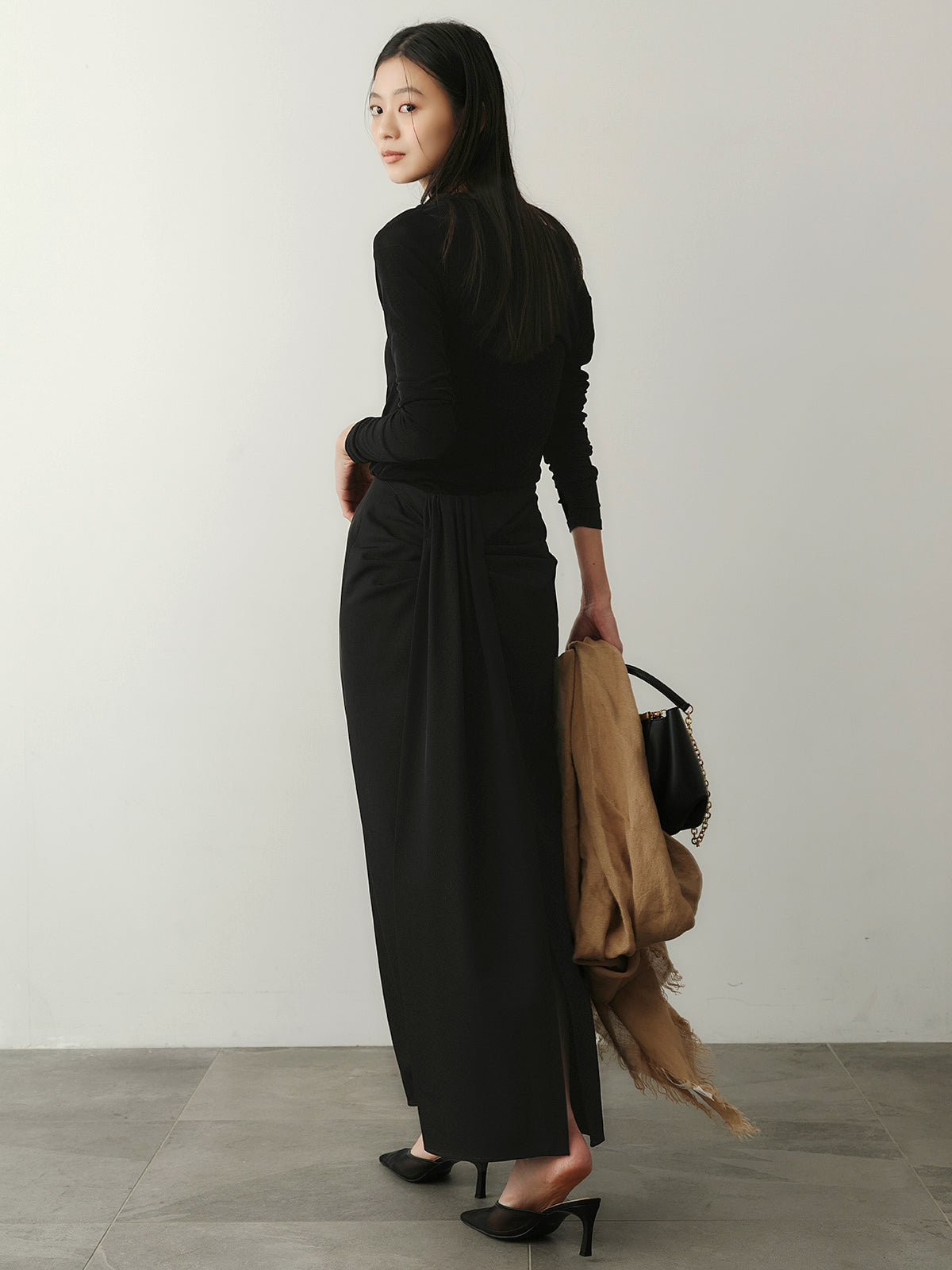 アセテートギャザードレープカットトップス