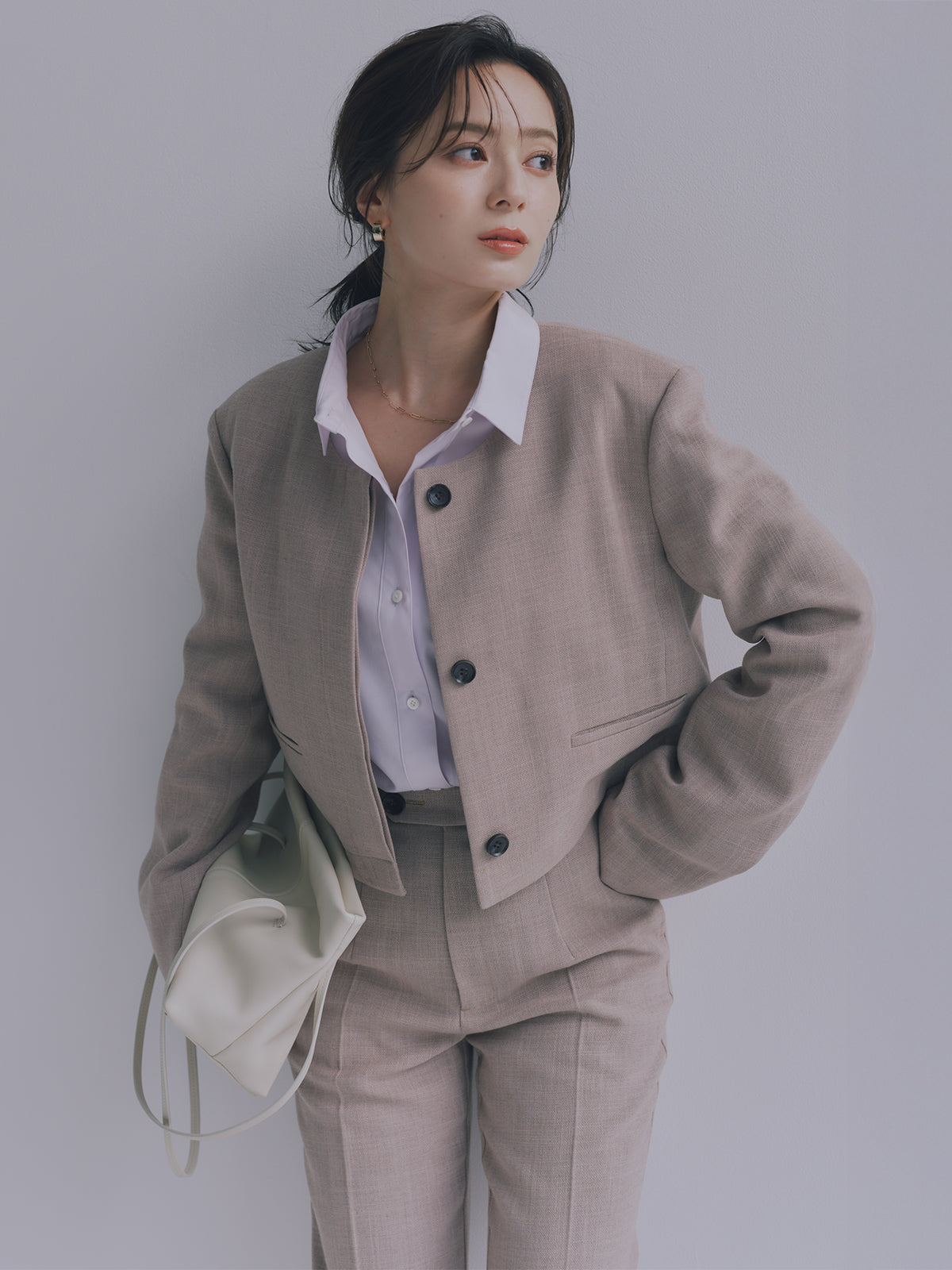 ánuans 公式サイト｜Outer