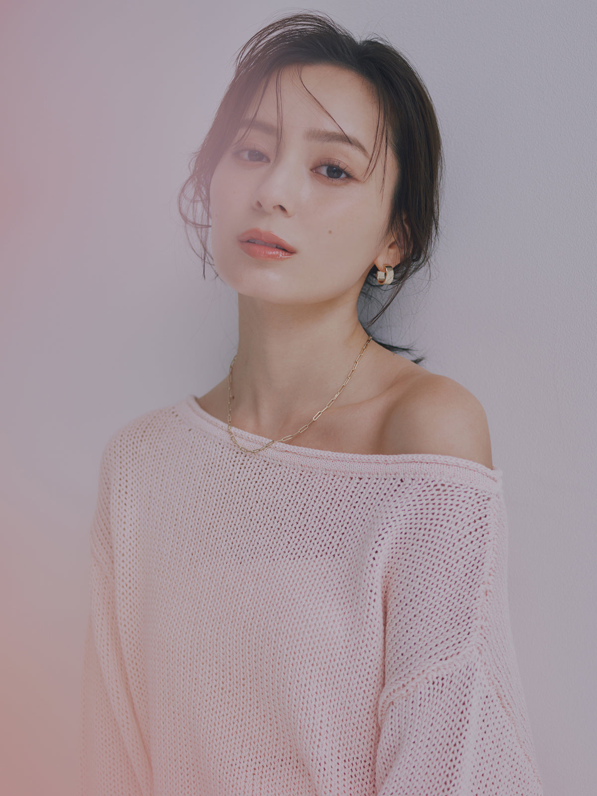 フラットフープピアス