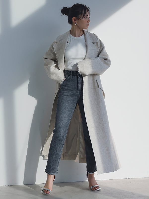 Slim straight denim