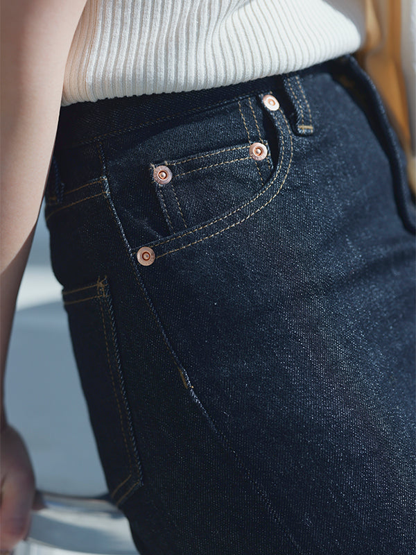 Slim straight denim