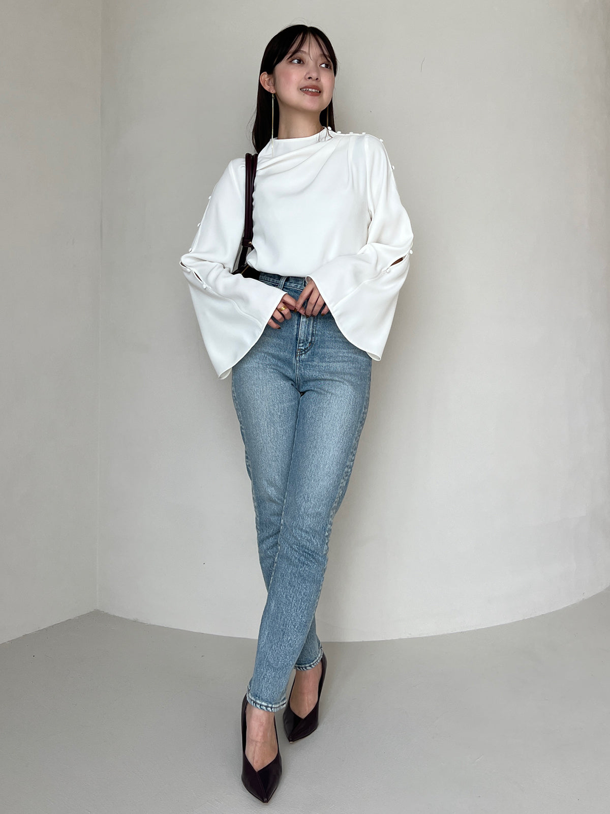 Slim straight denim