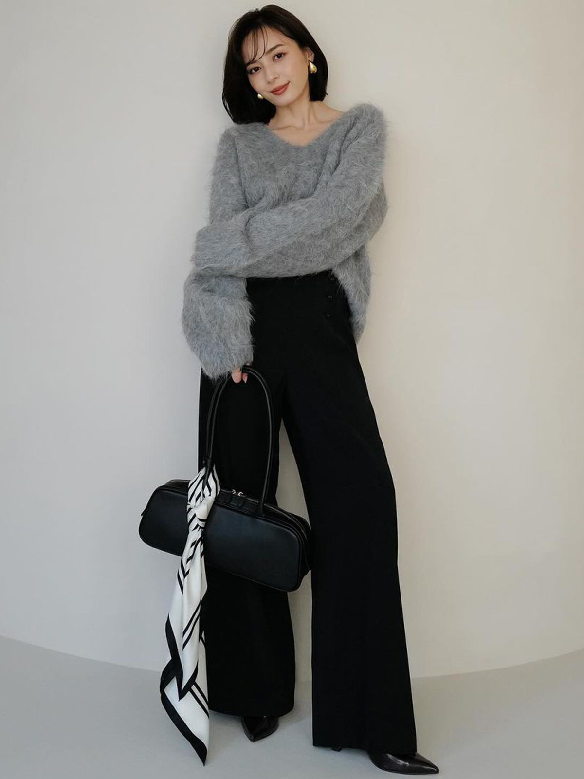 No.905 LANCEL ニット 総柄 太アーム アシメデザイン アルパカ混 LANCEL - No.905 LANCEL ニット 総柄 太アーム アシメデザイン
