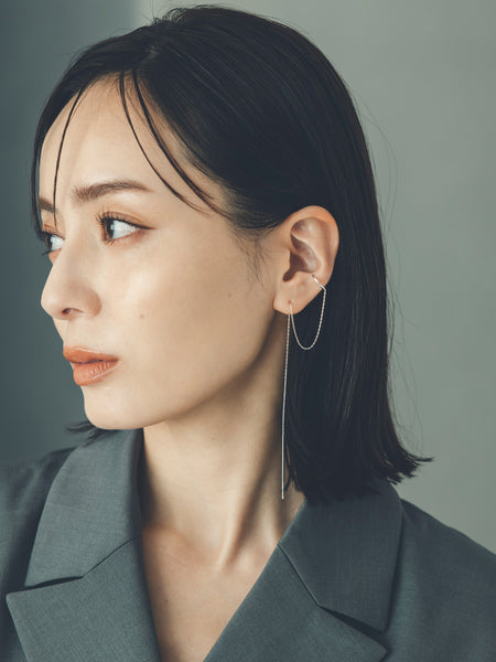 エセンシャル　ピアス SLV925 スウィングチェーンカフピアス