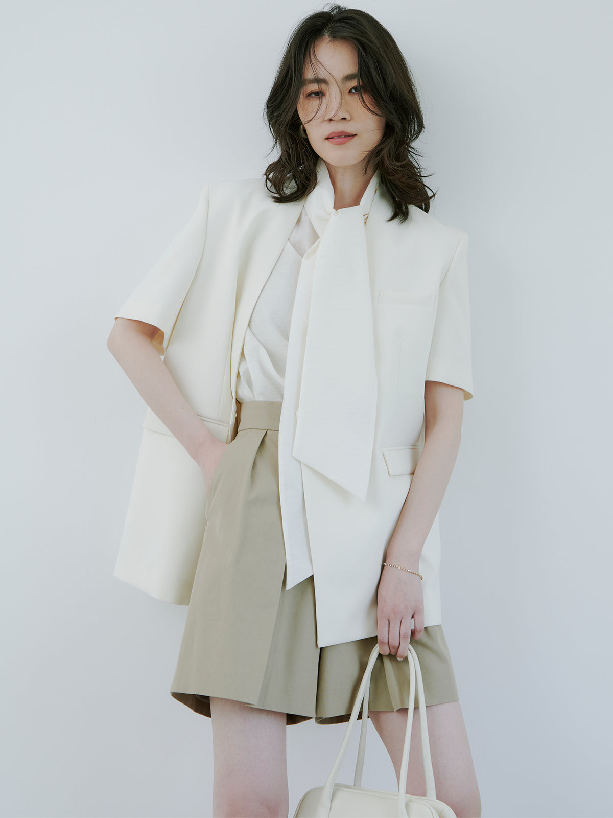新品タグ付❤️完売　anuans アニュアンス　チノショートパンツ　BEIGE AN8325EW007054_16_l.jpg