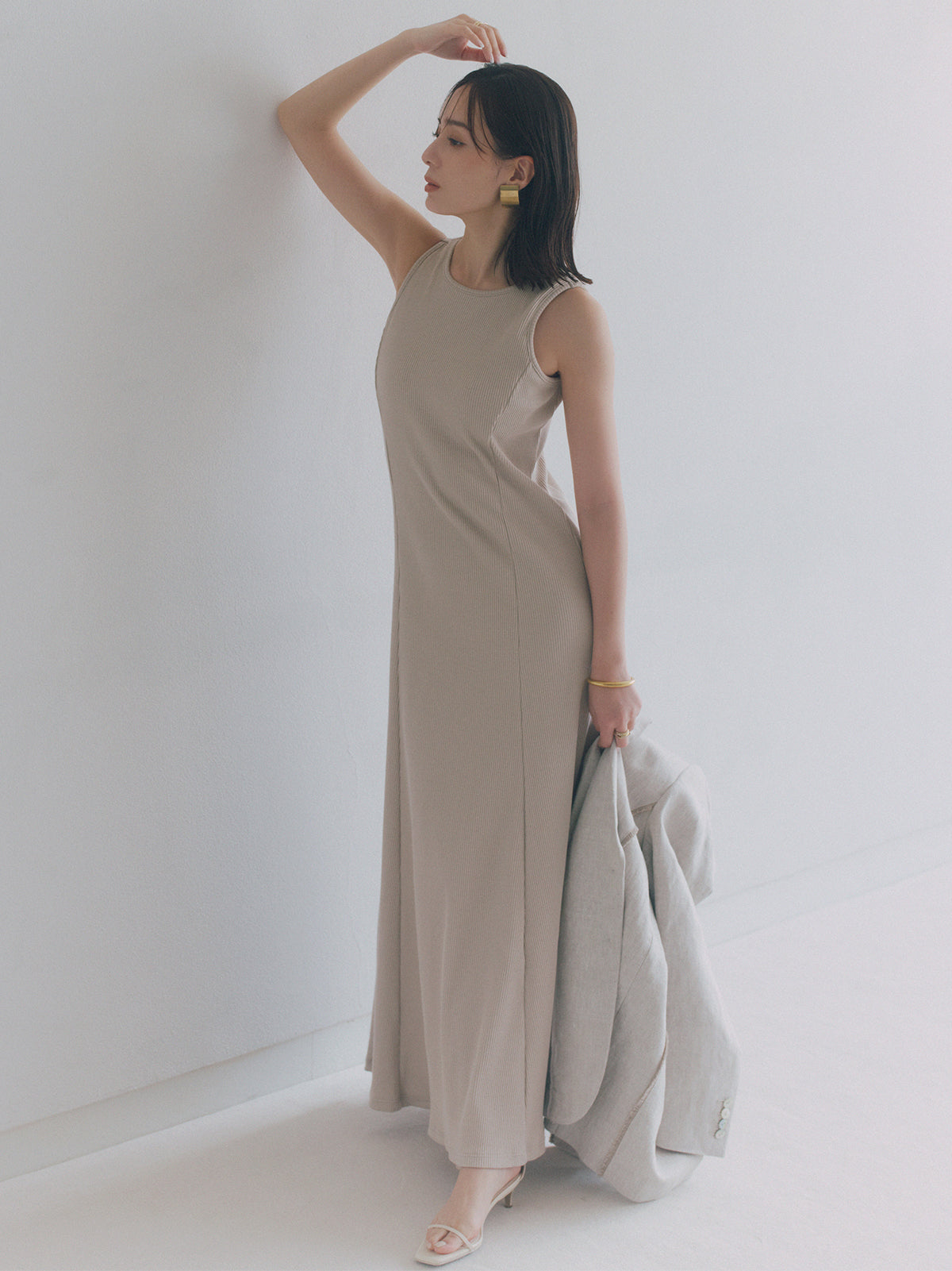 【OUR WACOAL×anuans】컵 인 머메이드 리브 컷 원피스