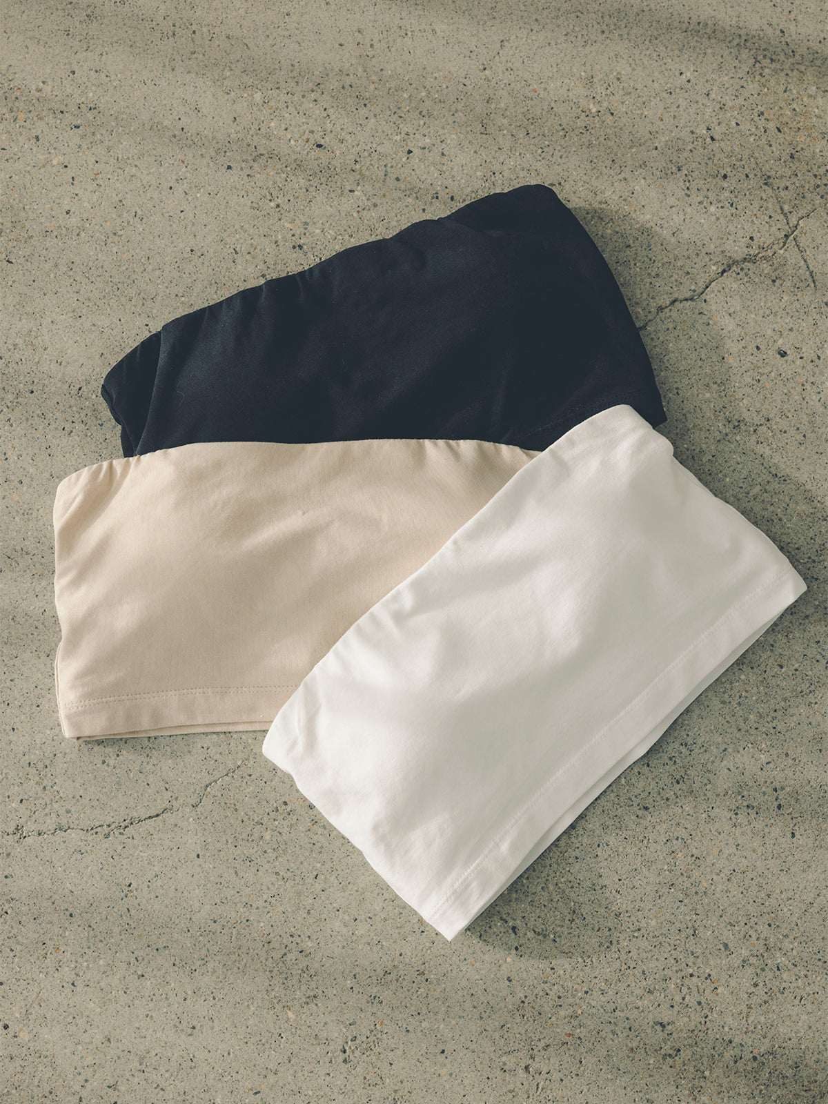 ※画像中段のカラー(BEIGE)は25SSの販売終了カラーです。