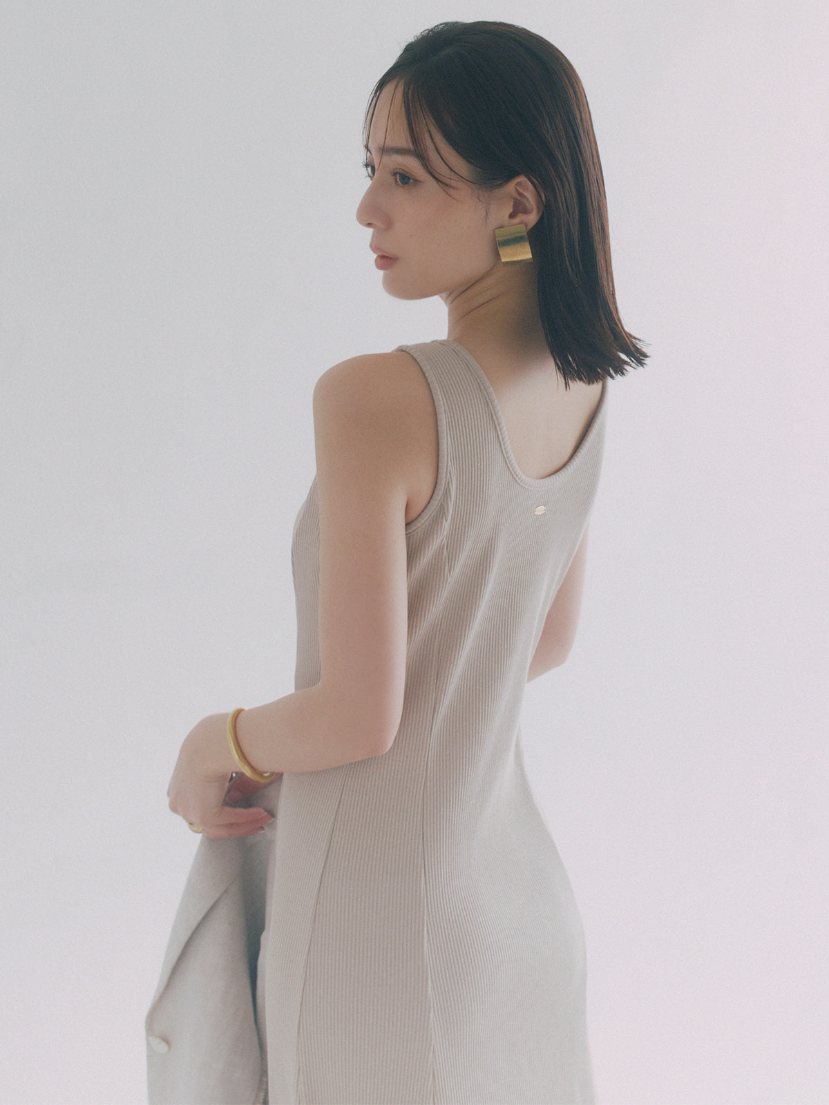 【OUR WACOAL×anuans】컵 인 머메이드 리브 컷 원피스