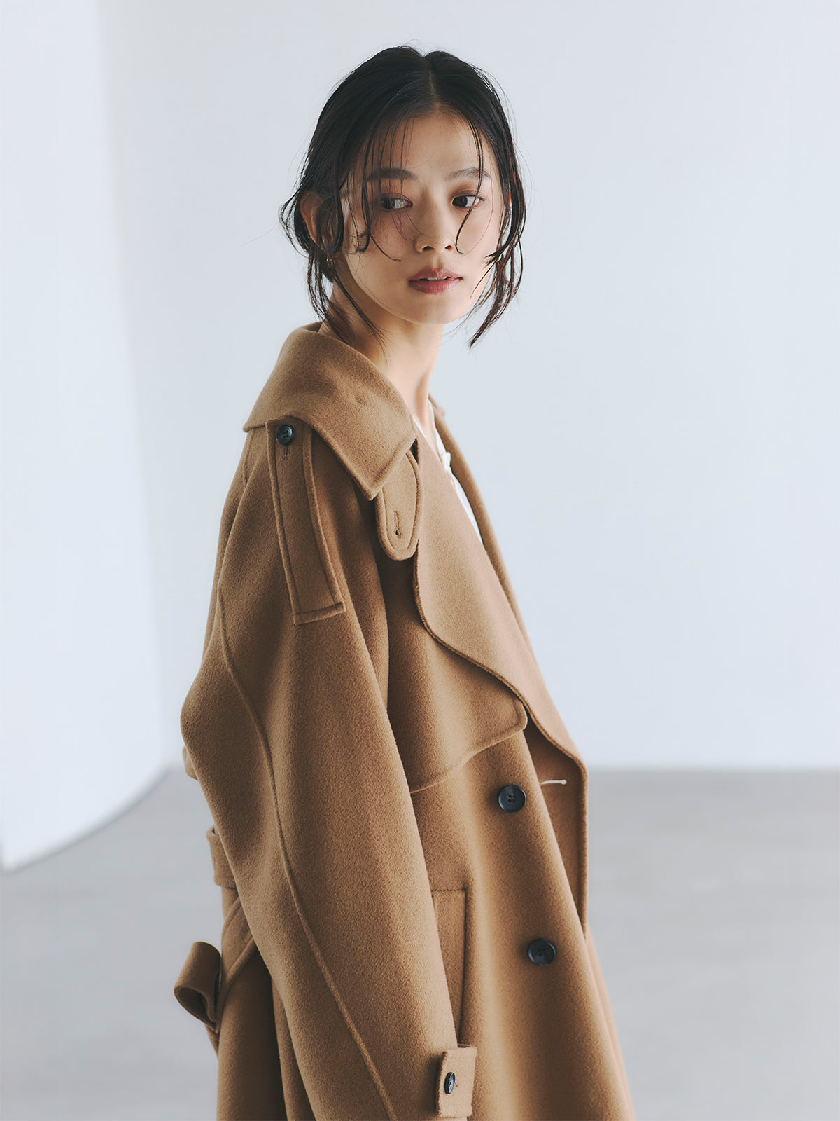 リバーウールミドルトレンチコート