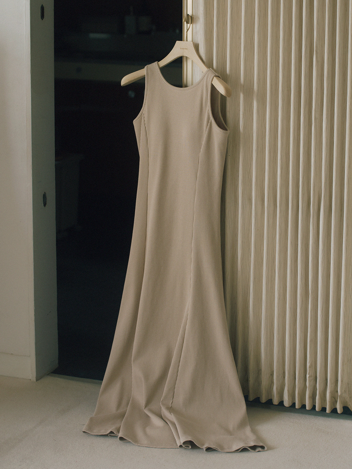 【OUR WACOAL×anuans】컵 인 머메이드 리브 컷 원피스