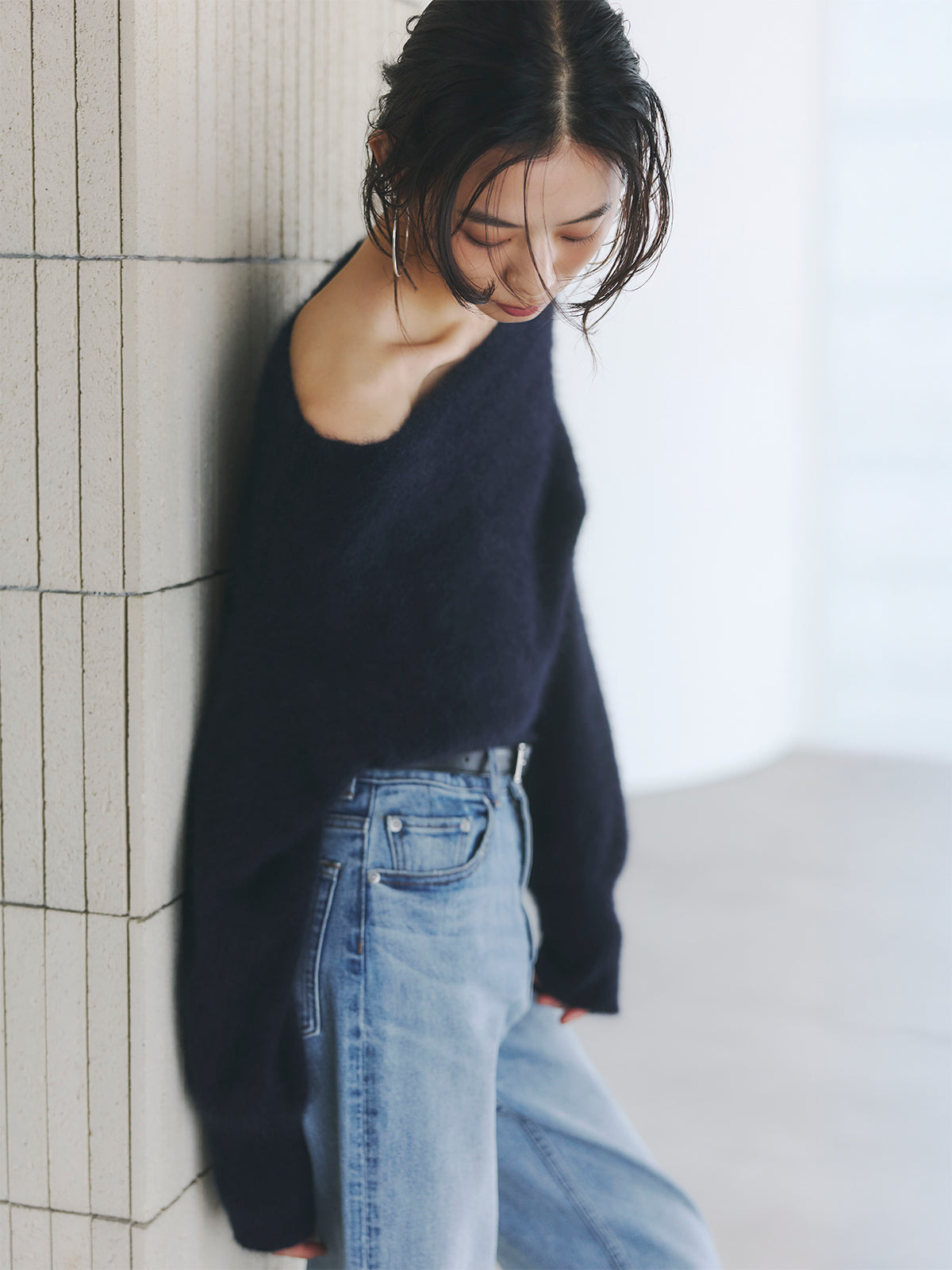 anuans ラクーンフォックスオフショルニットプルオーバー　ネイビー アニュアンス anuans ラクーンフォックスオフショルニットプルオーバー