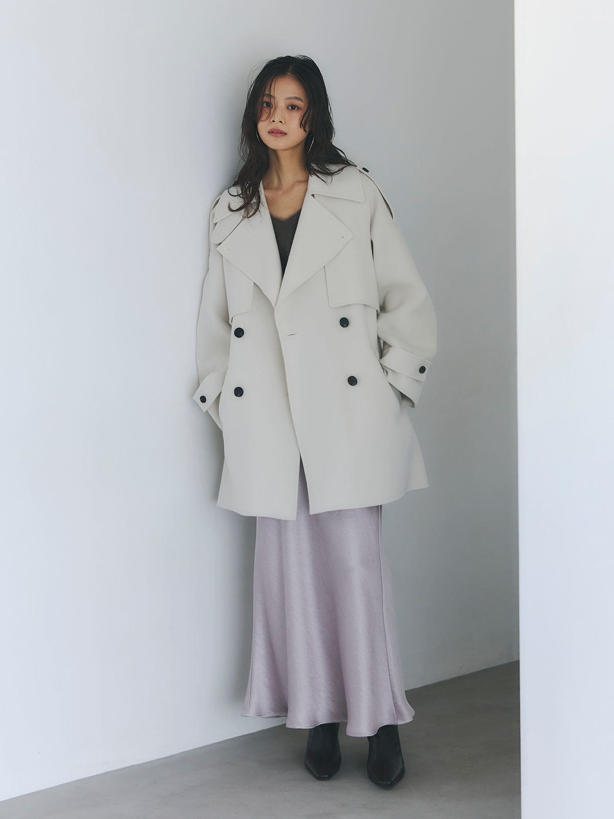 新品タグ付き　anuans リバーウールミドルトレンチコート　ECRU リバーウールミドルトレンチコート