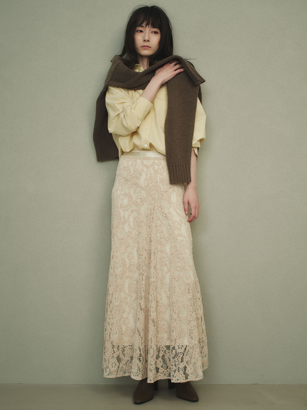 ベロアレースナロースカート