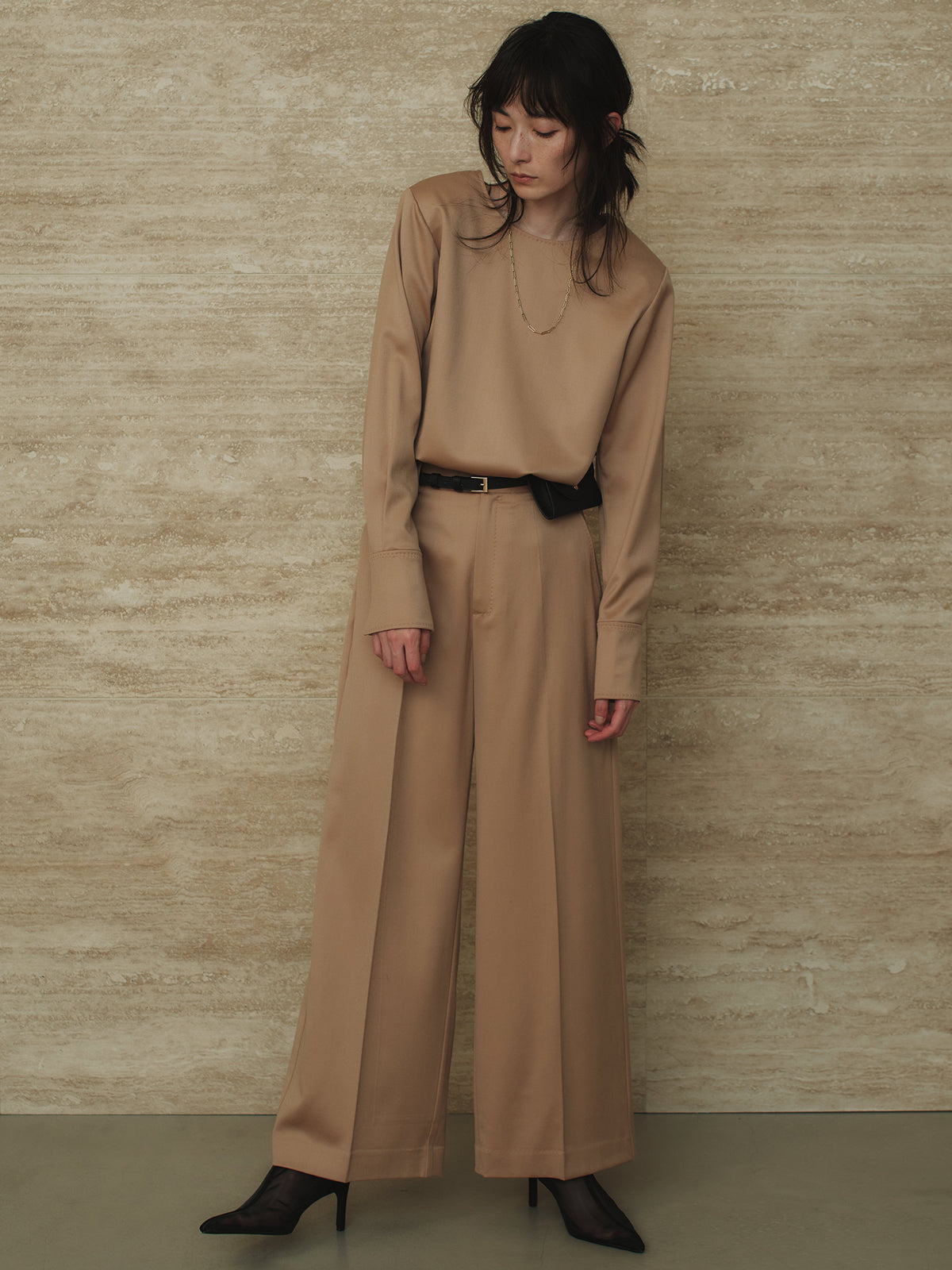 グロスウールプルオーバー