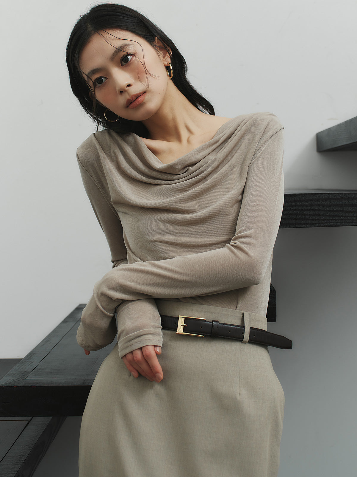 アセテートギャザードレープカットトップス