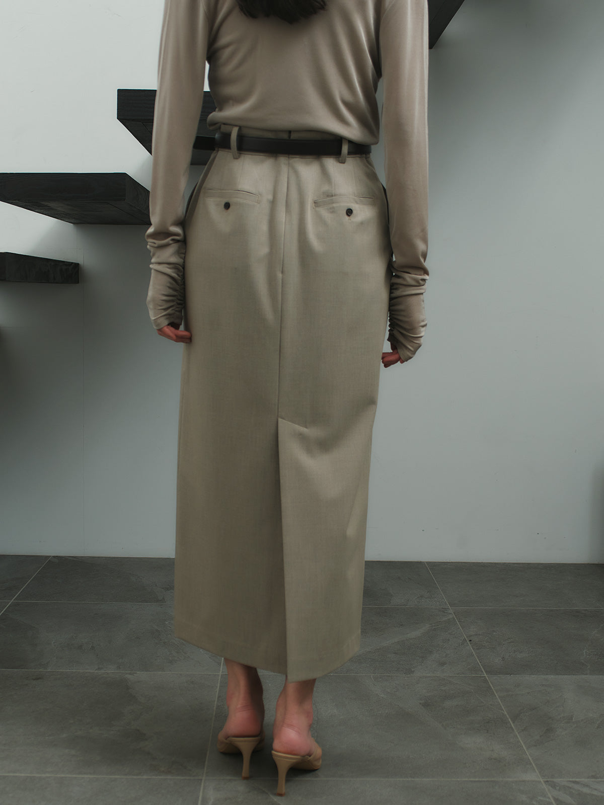 アセテートギャザードレープカットトップス