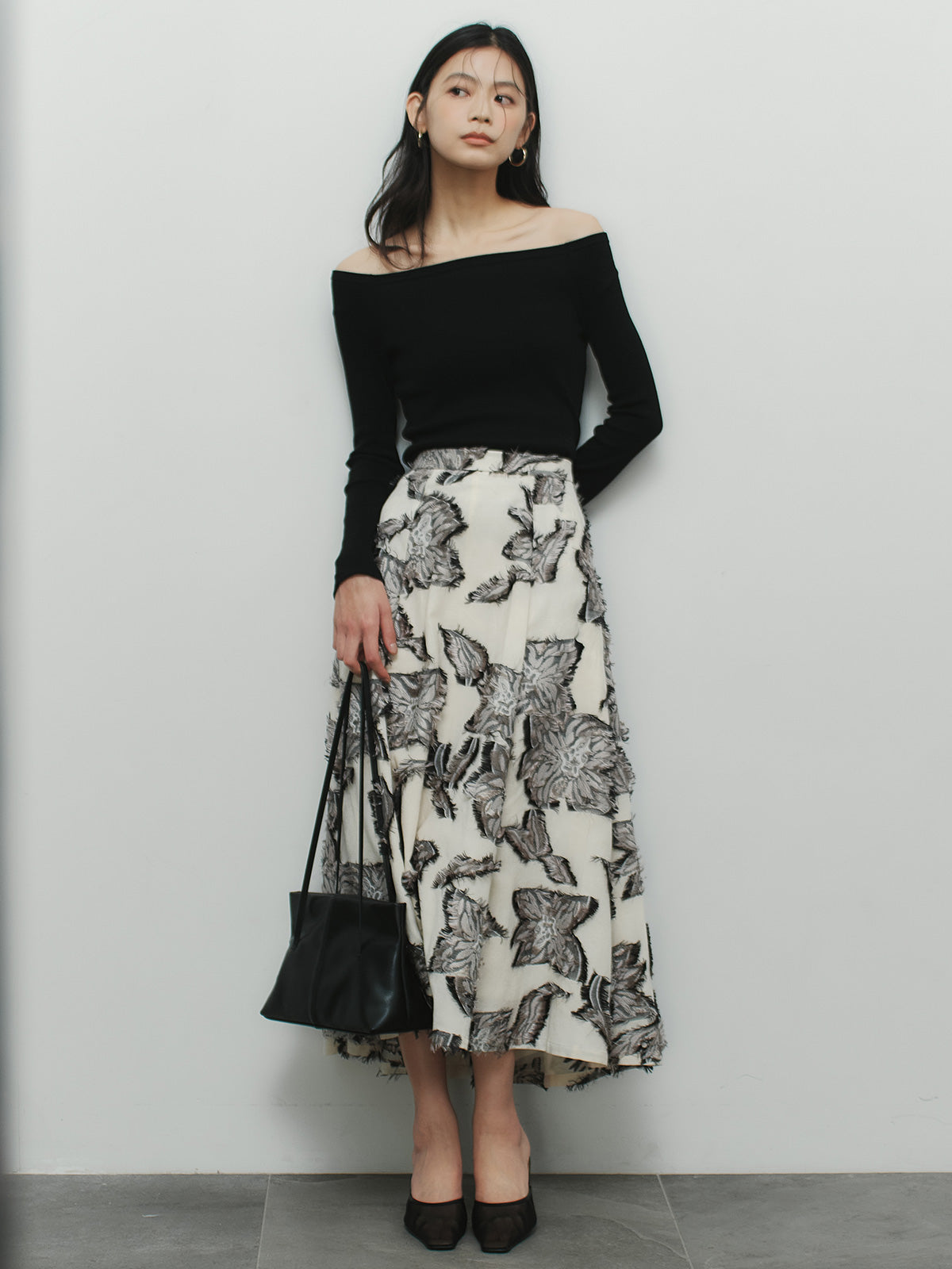 ボタニカルフラワーカットジャガードスカート