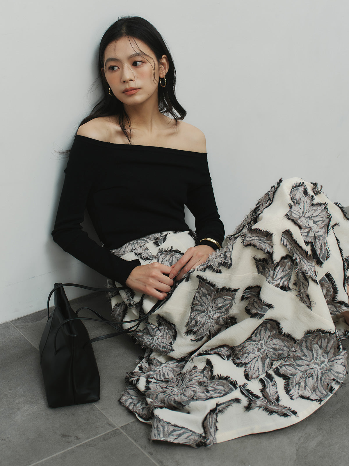 オフショルリブカットトップス