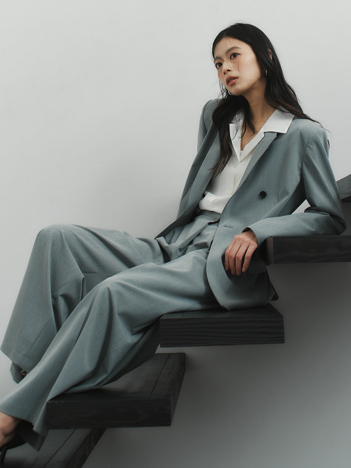 アシメデザインワイドパンツ