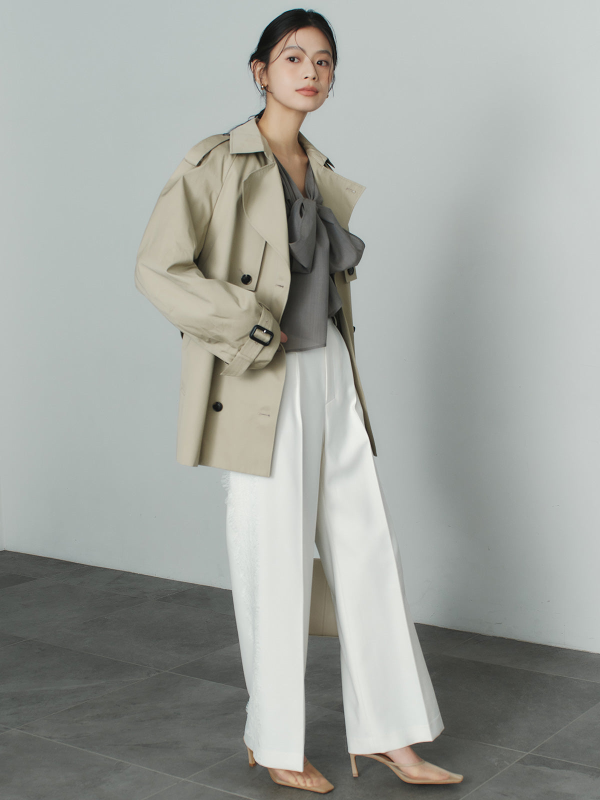 フロントリボンブラウス