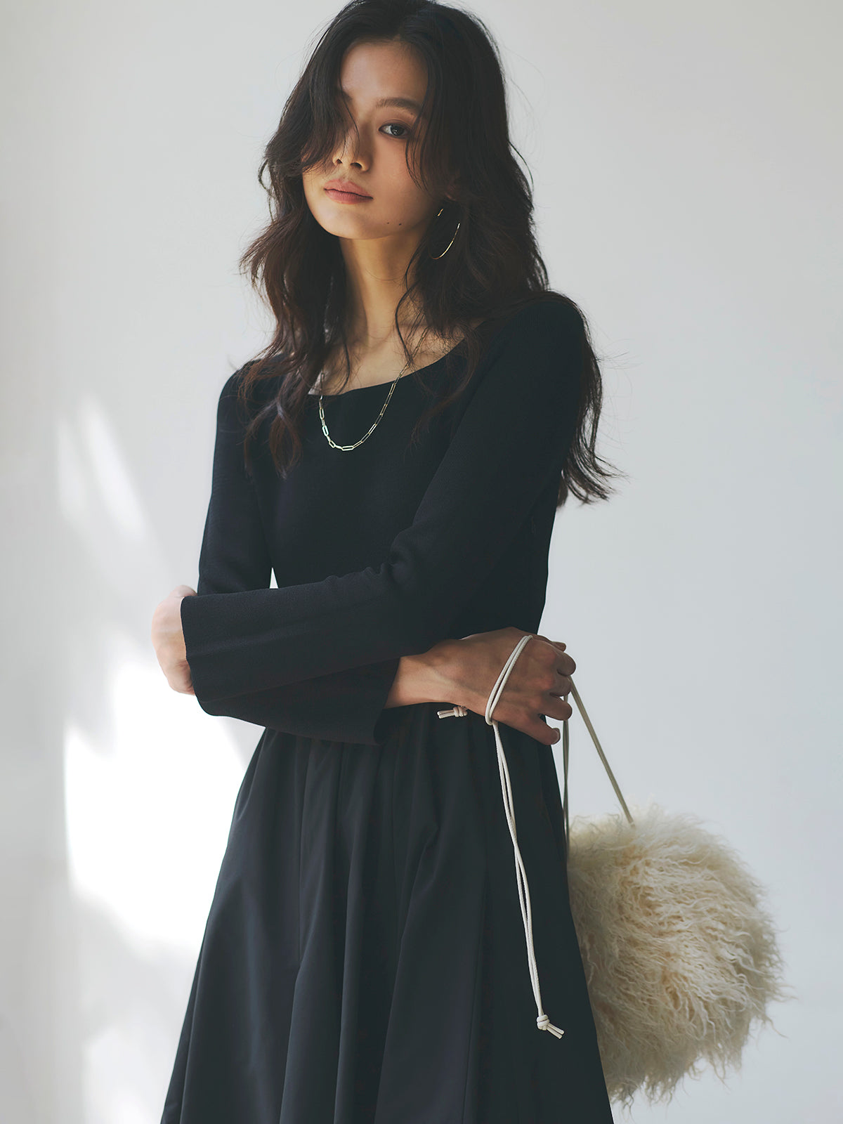 【新品タグ付き】anuans フォルムコートワンピース anuans アニュアンス - レディース ワンピース -ファッション