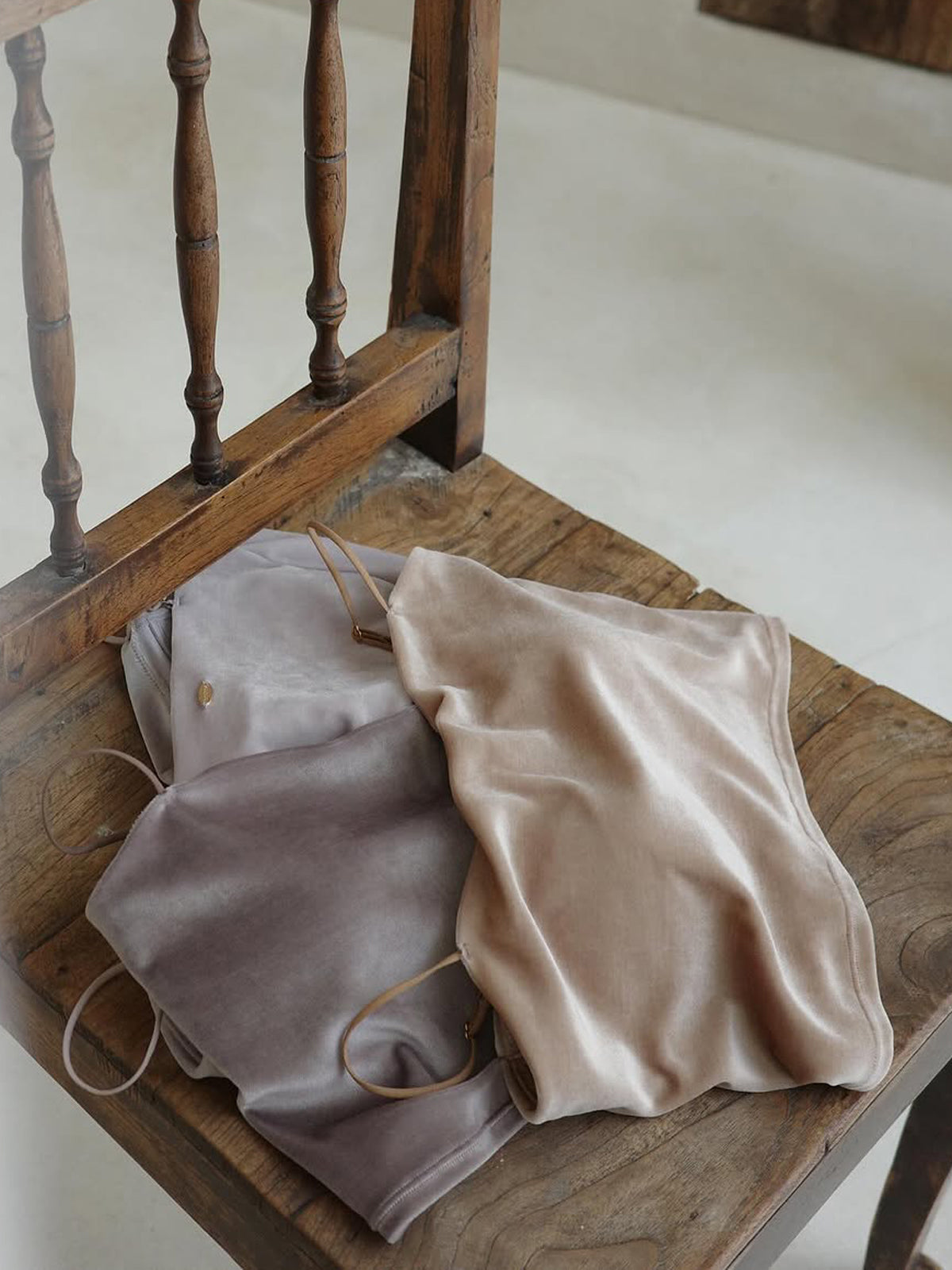 [OUR WACOAL×anuans] Cup-in Velour Short Camisole