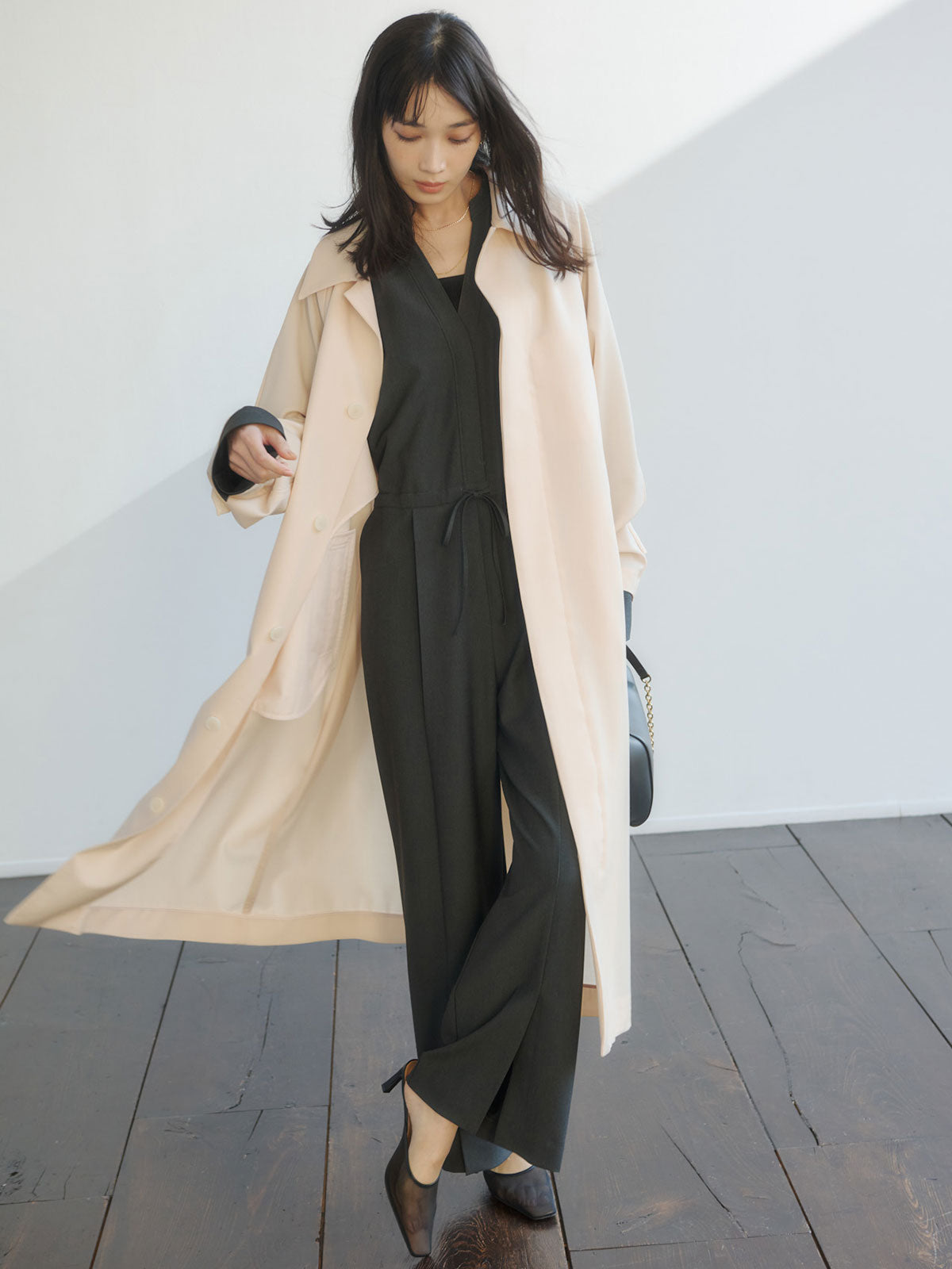 バンドカラーオールインワン