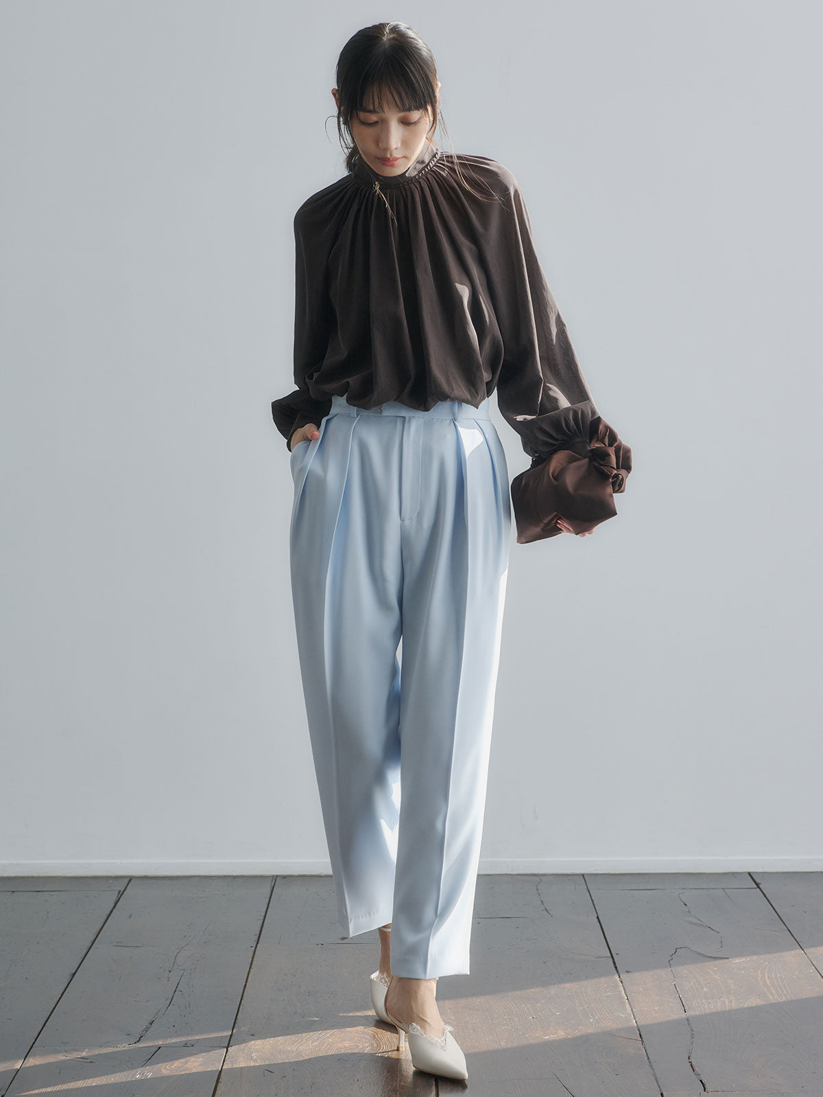 キュプラコットンボリュームブラウス