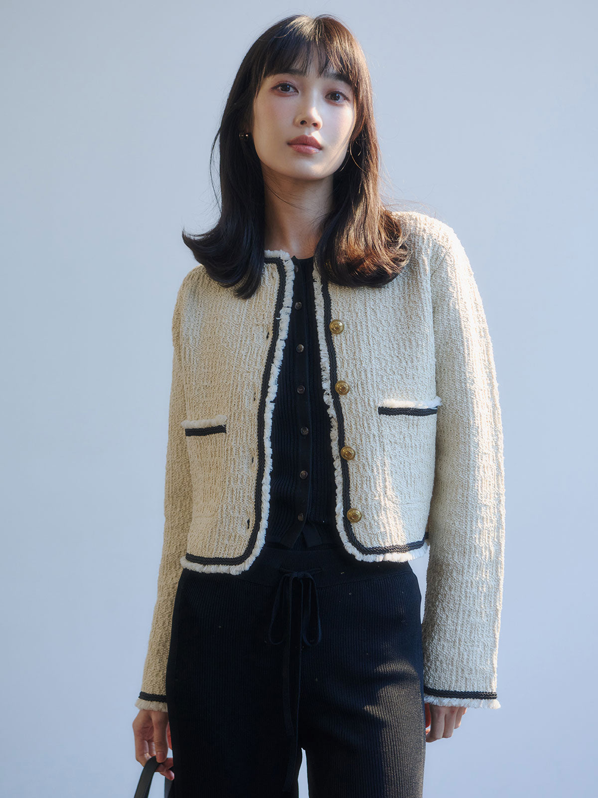 ánuans 公式サイト｜Outer