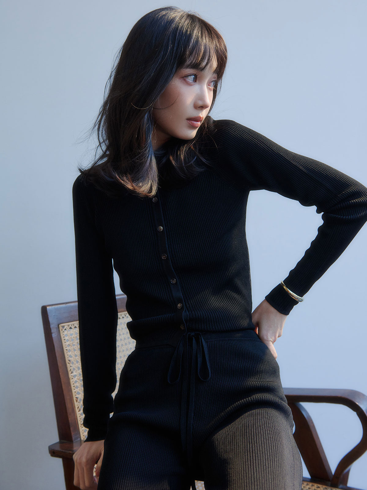 リュクスビスコースニットパンツ