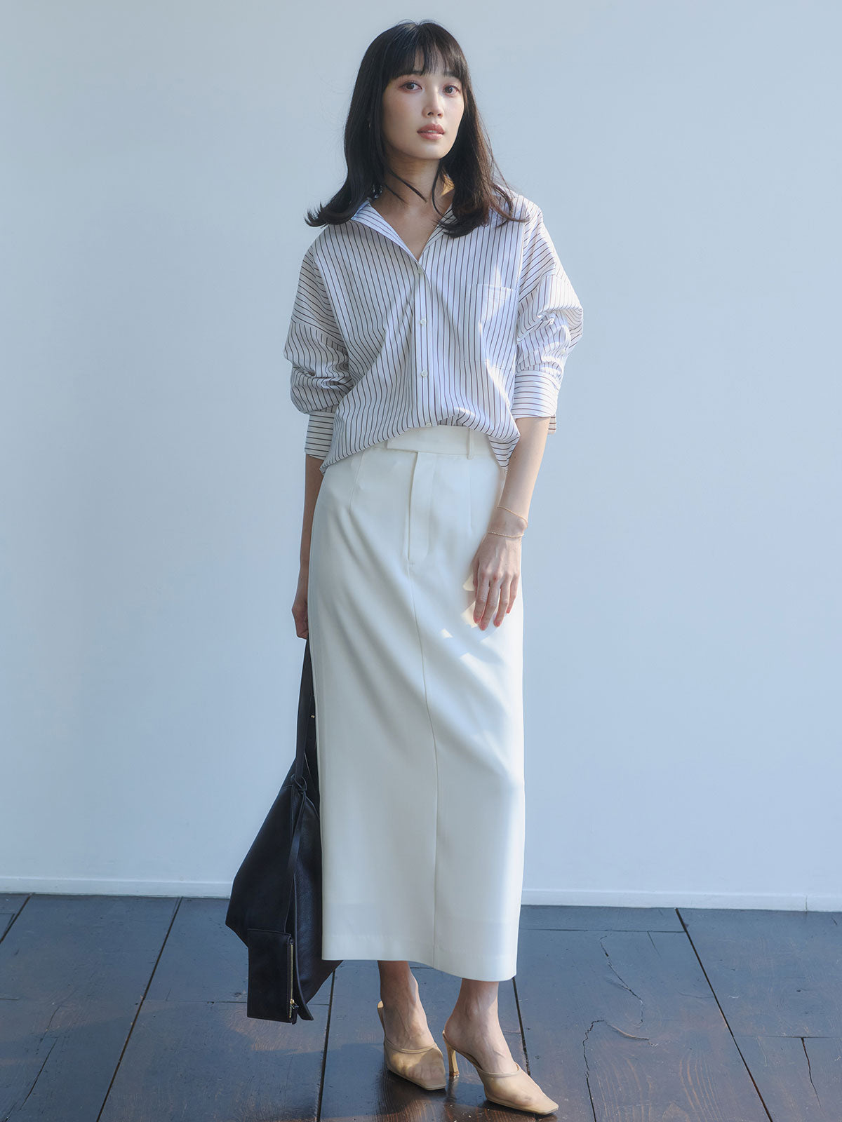 アニュアンス　スターダードシャツ　試着のみ　美品 アニュアンス anuans スタンダードシャツ （WHITE） -靴＆ファッション